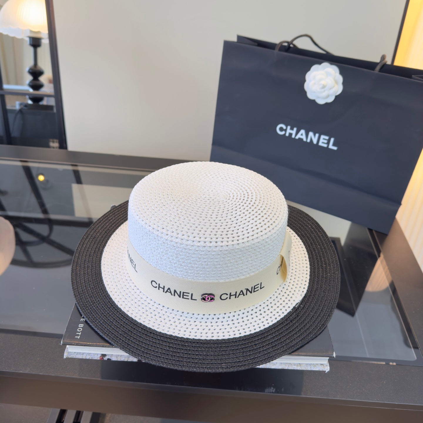 Chanel Straw Hat With Logo Ribbon 299808