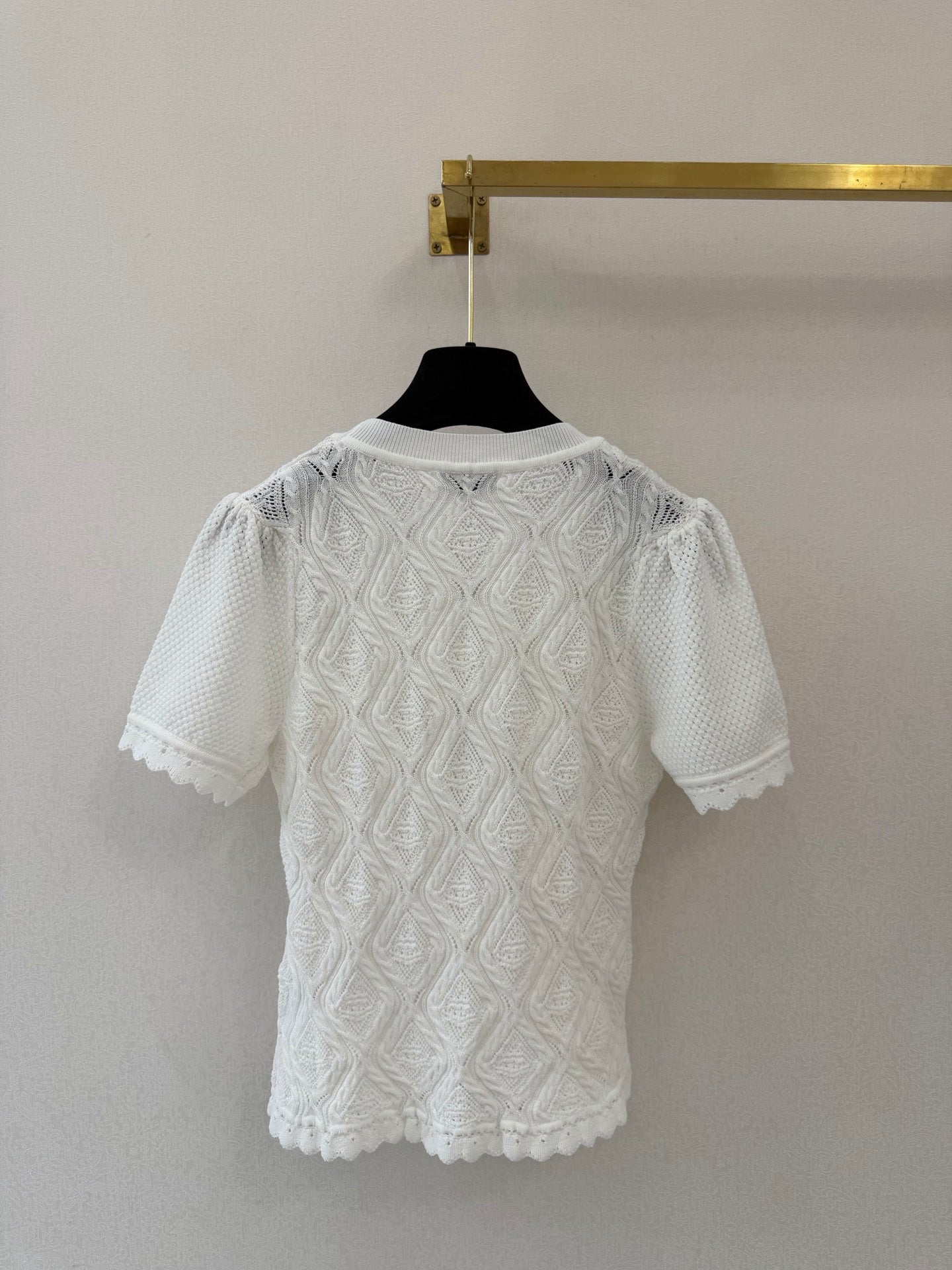 Chanel 2026 Crew Neck Short-sleeved Shirt Black and White Cotton 394767