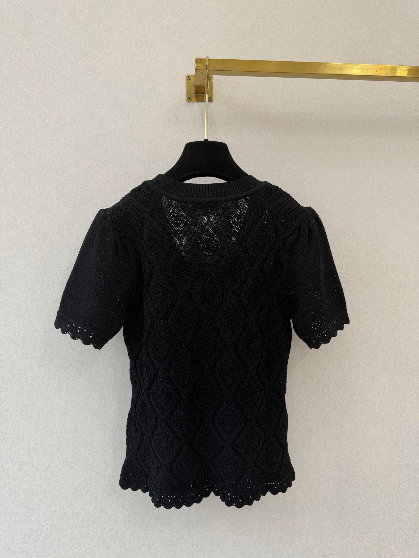 Chanel 2026 Crew Neck Short-sleeved Shirt Black and White Cotton 394767