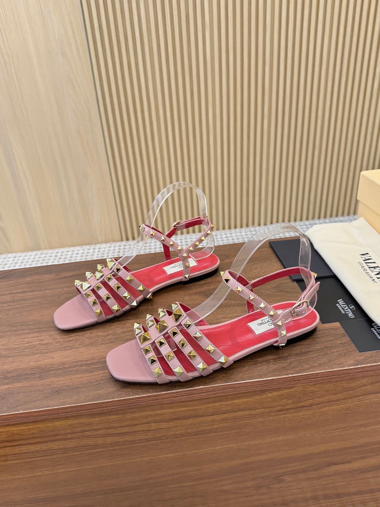 Valentino Garavani Rockstud Caged Calfskin Sandals 863321