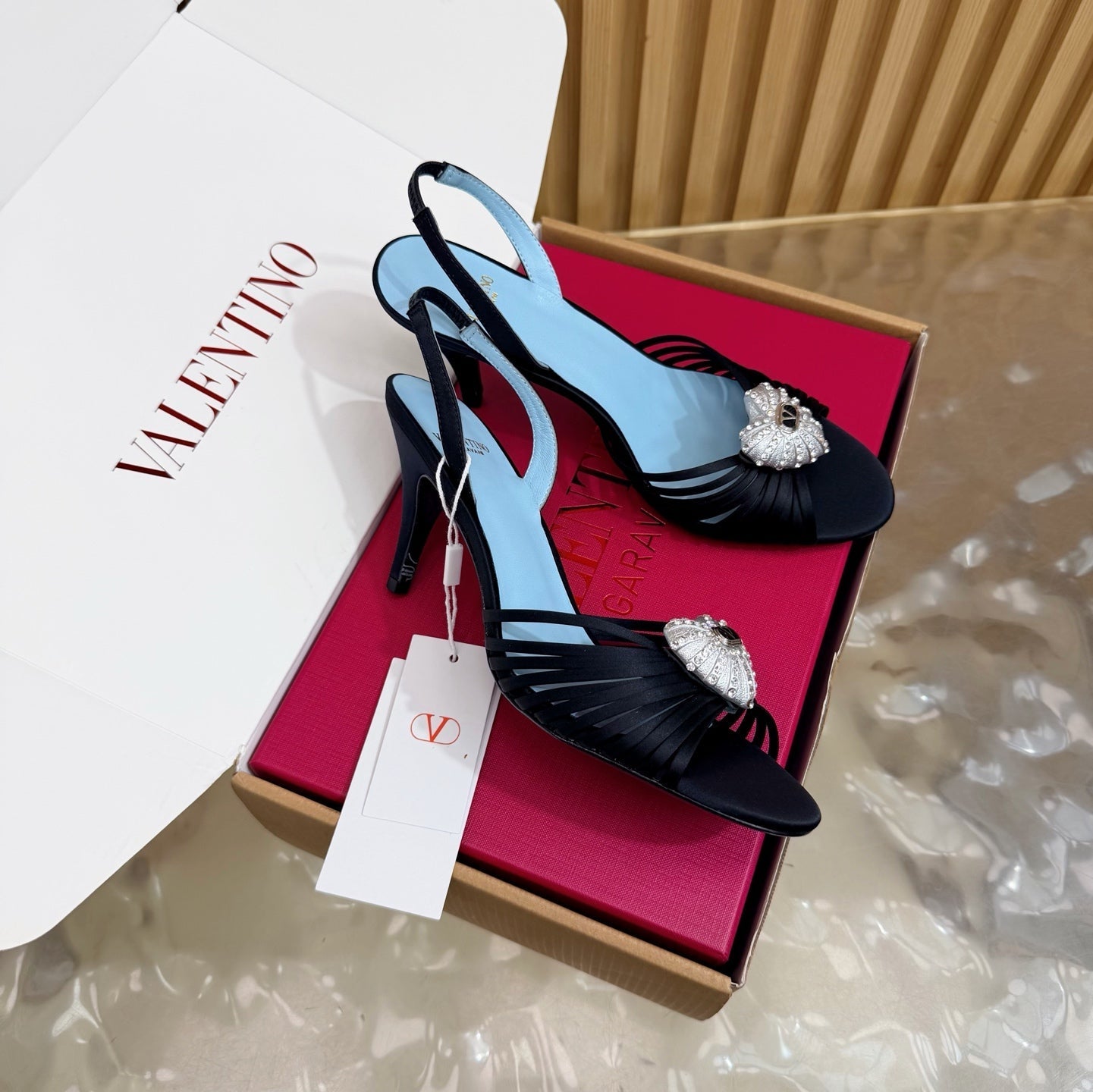 Valentino 2026 Garavani Coeur Royal 80mm Sandals 853006