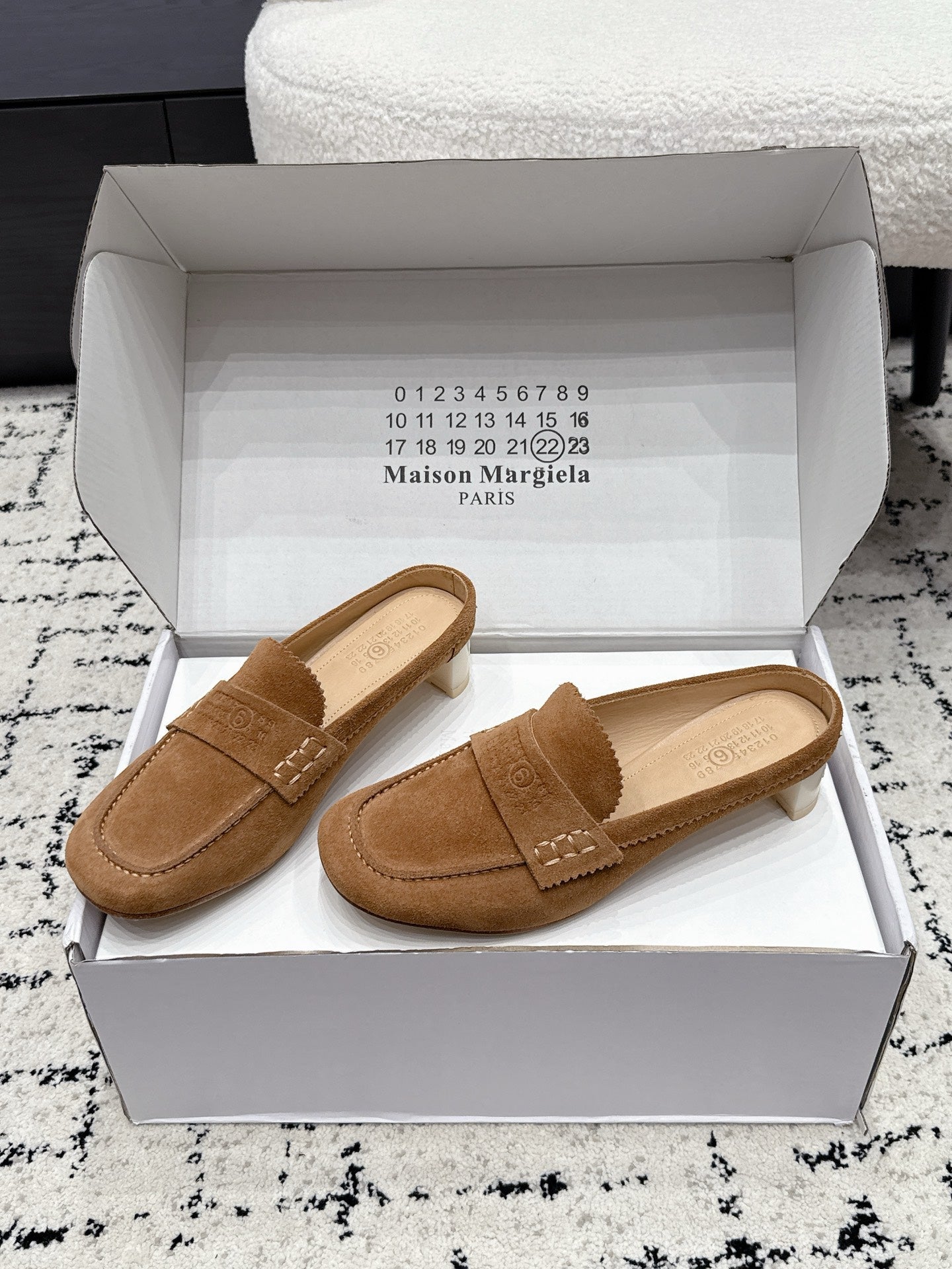 Maison Margiela 2026 Mid-Heel Loafers Mules 35mm Cowhide Suede 924855
