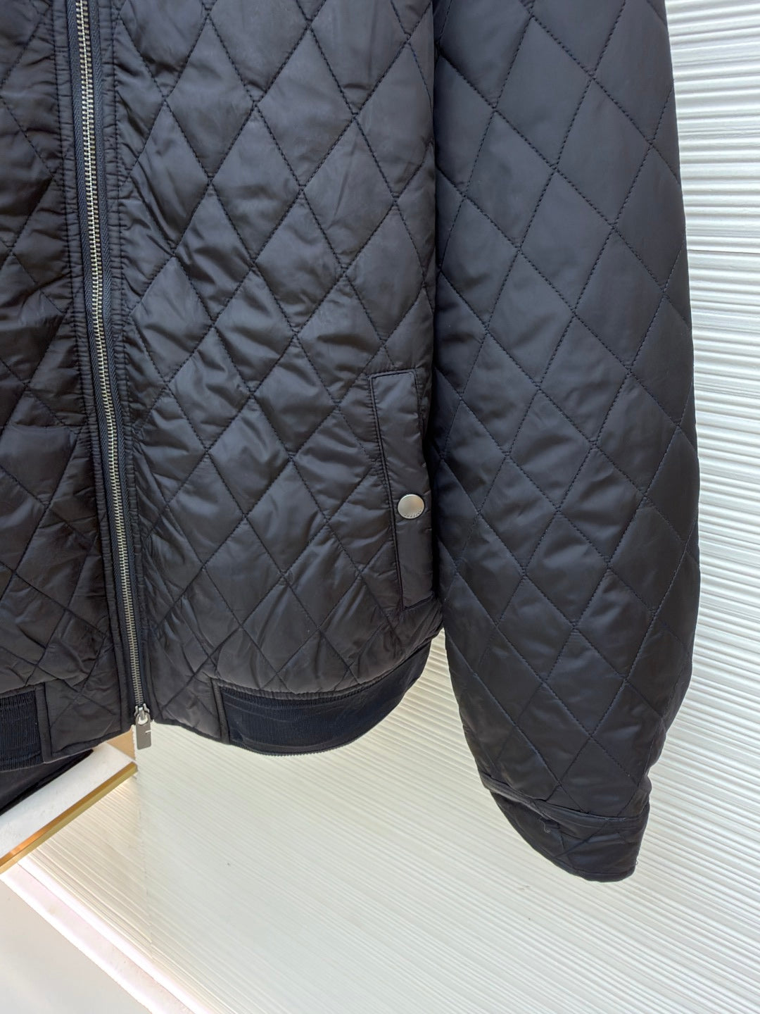 Burberry 25 Quilted Down Jacket Black Nylon Fabric