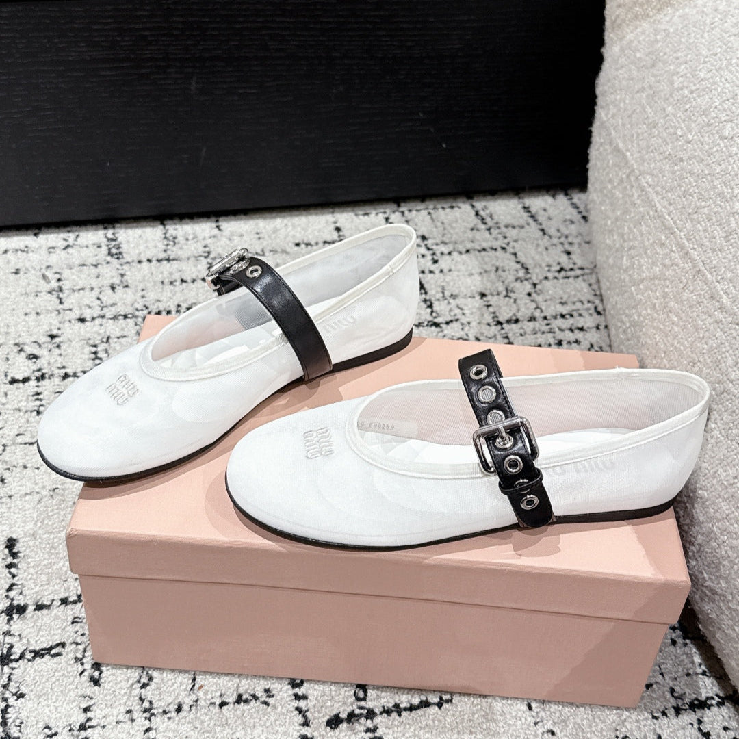 Miu Miu 25 Hollow Ballet Flats White Mesh Frabic