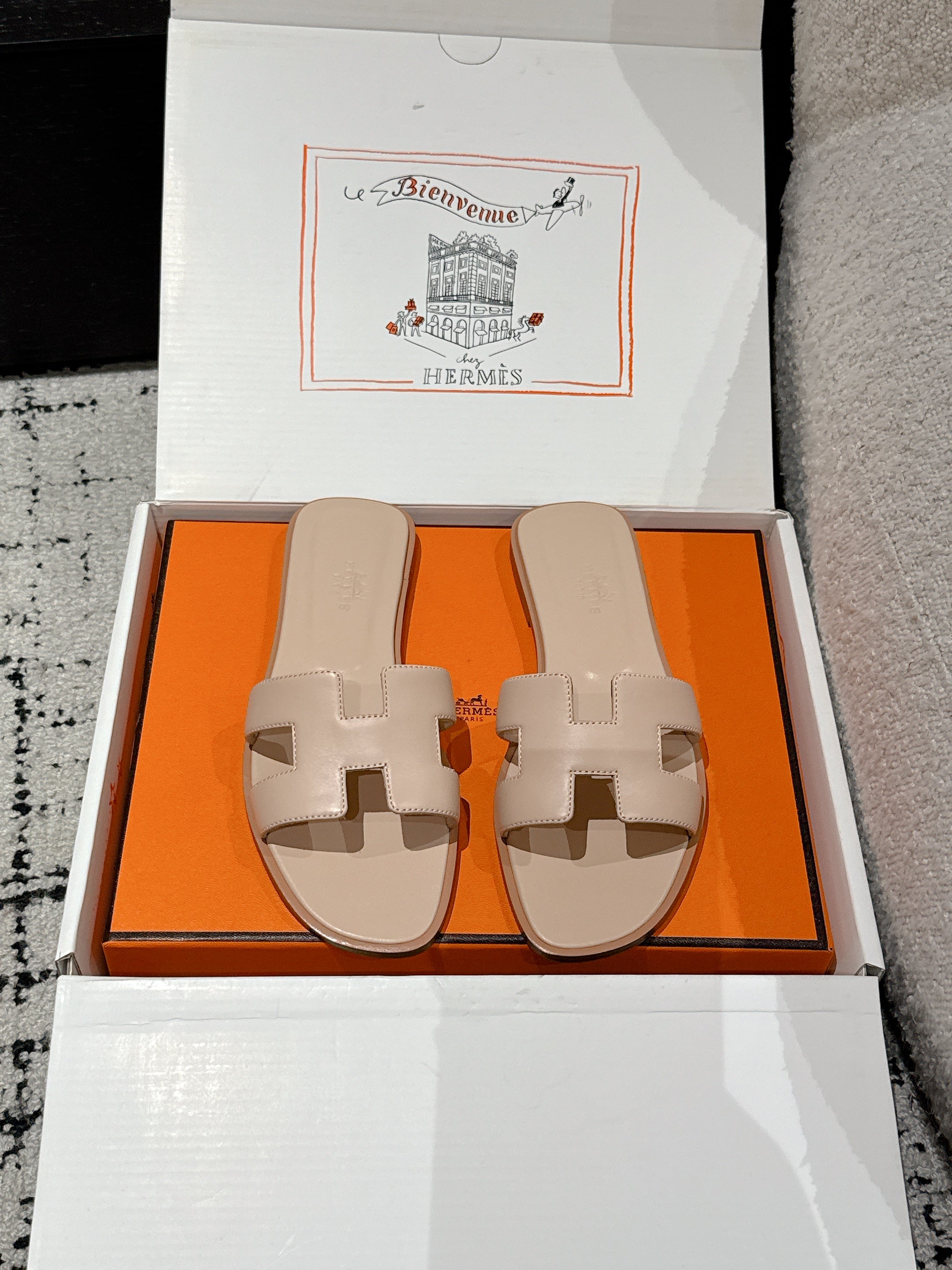 HM 25 Oran Sandal Nude Calfskin