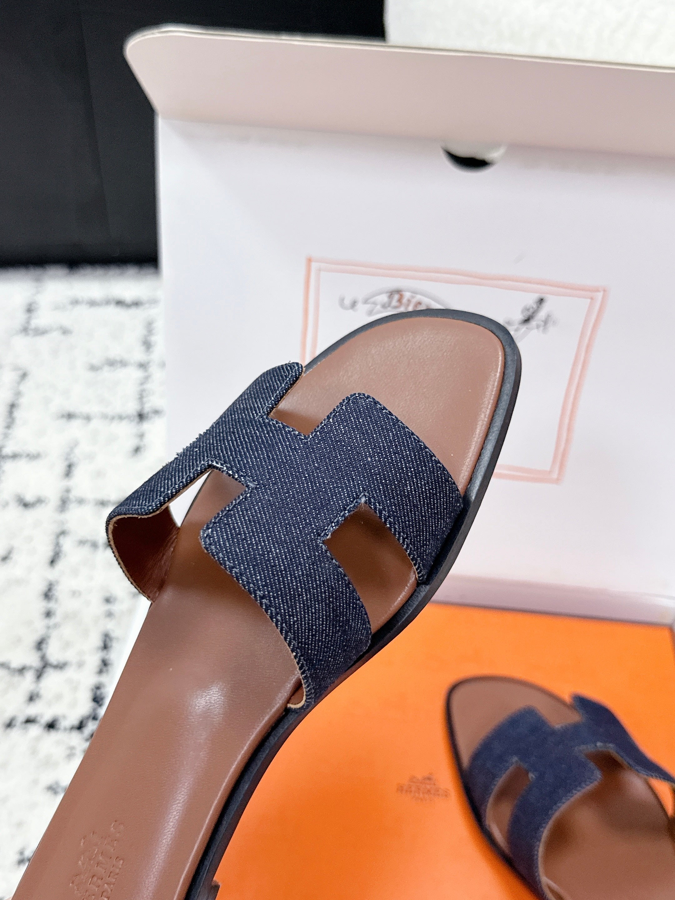 HM 26ss Oran Sandals Blue Brown Denim Cowhide 617181