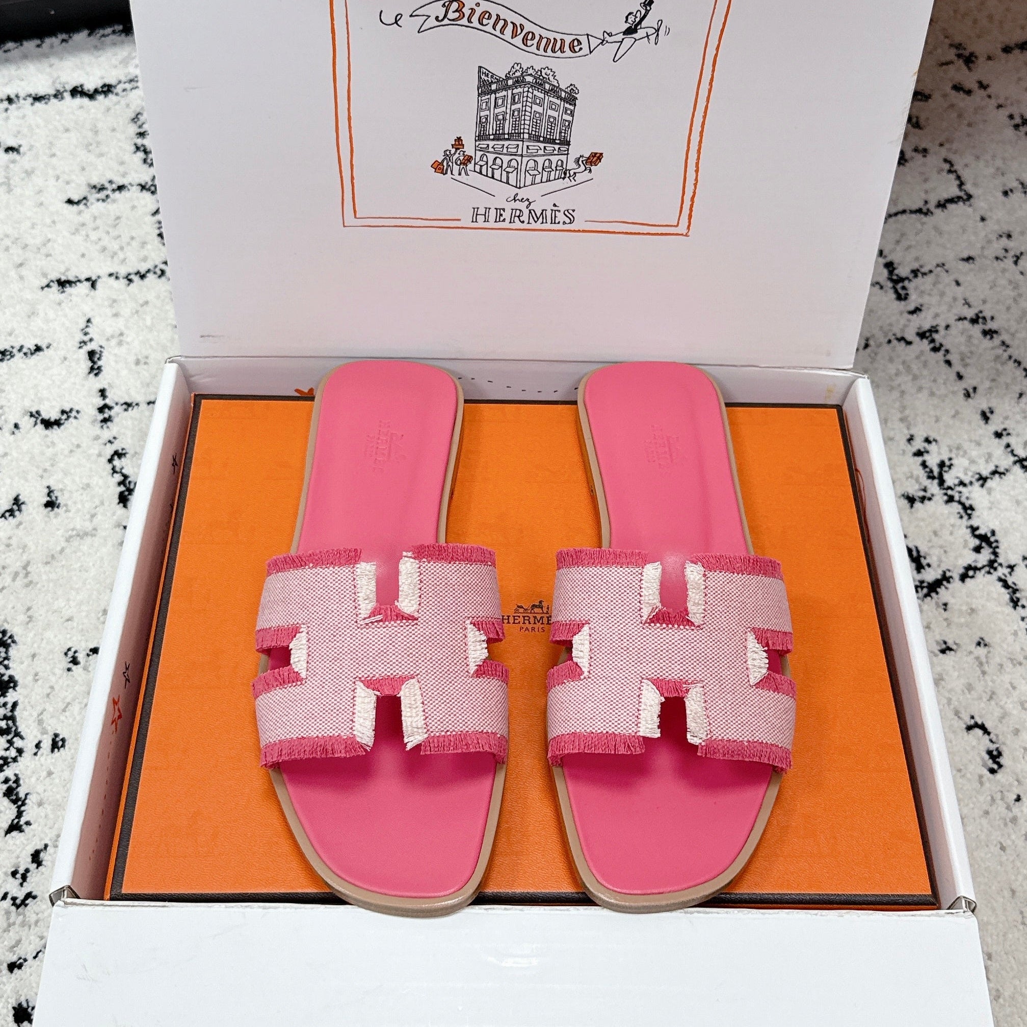 HM 26ss Oran Sandals Pink White Canvas Cowhide 617216