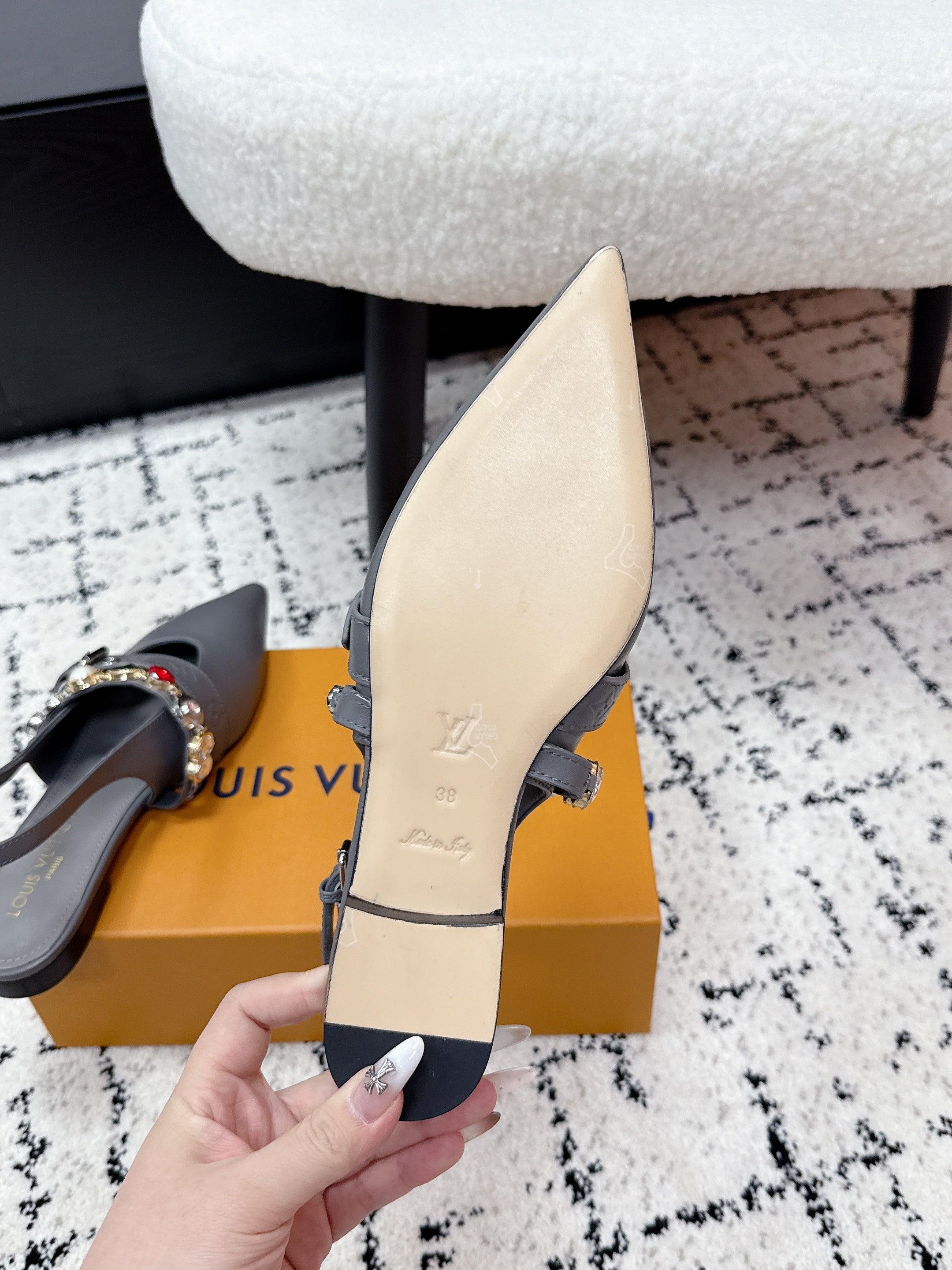 LV 26s Slingback Flats Gray Cowhide 616915