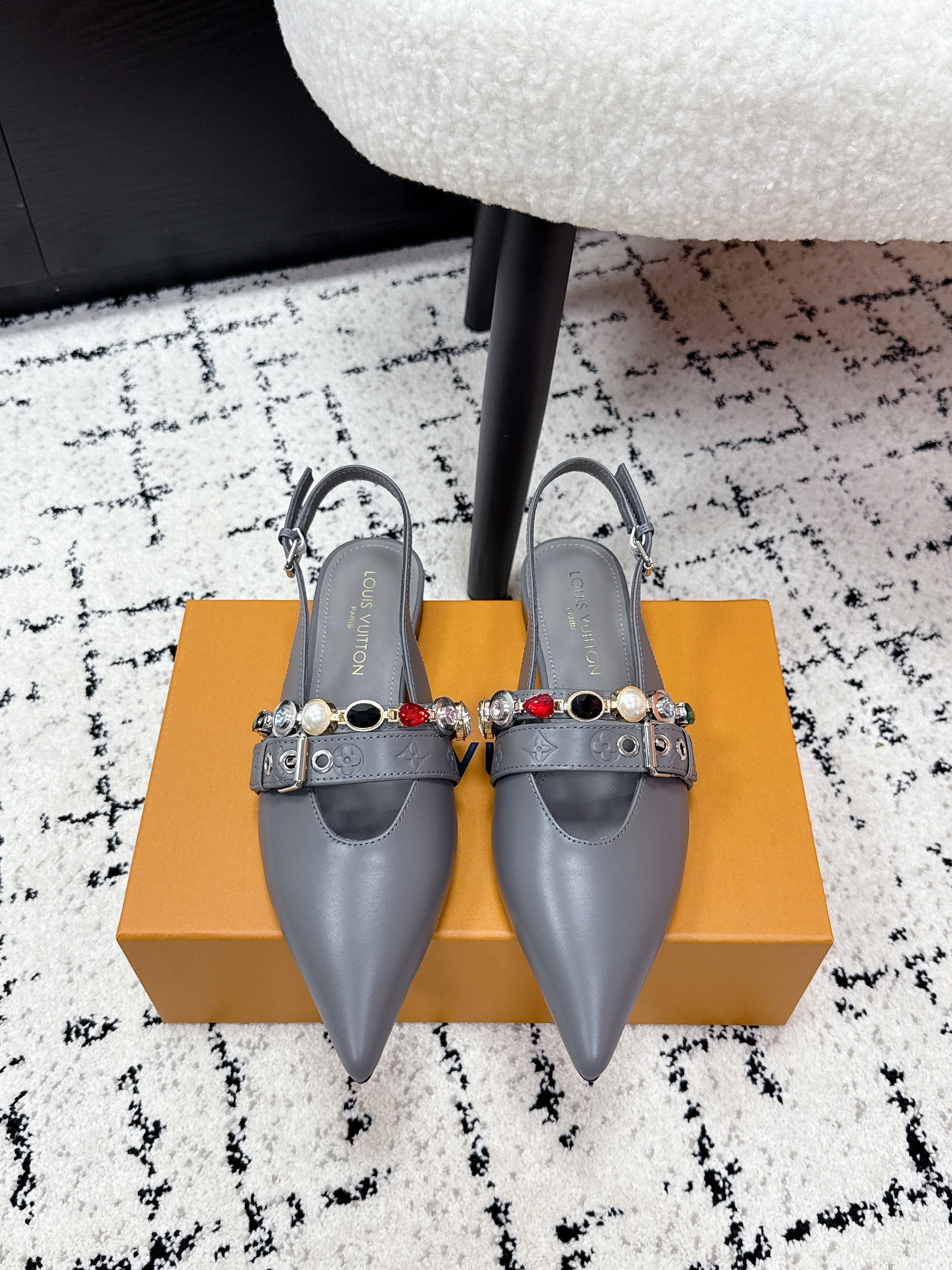 LV 26s Slingback Flats Gray Cowhide 616915