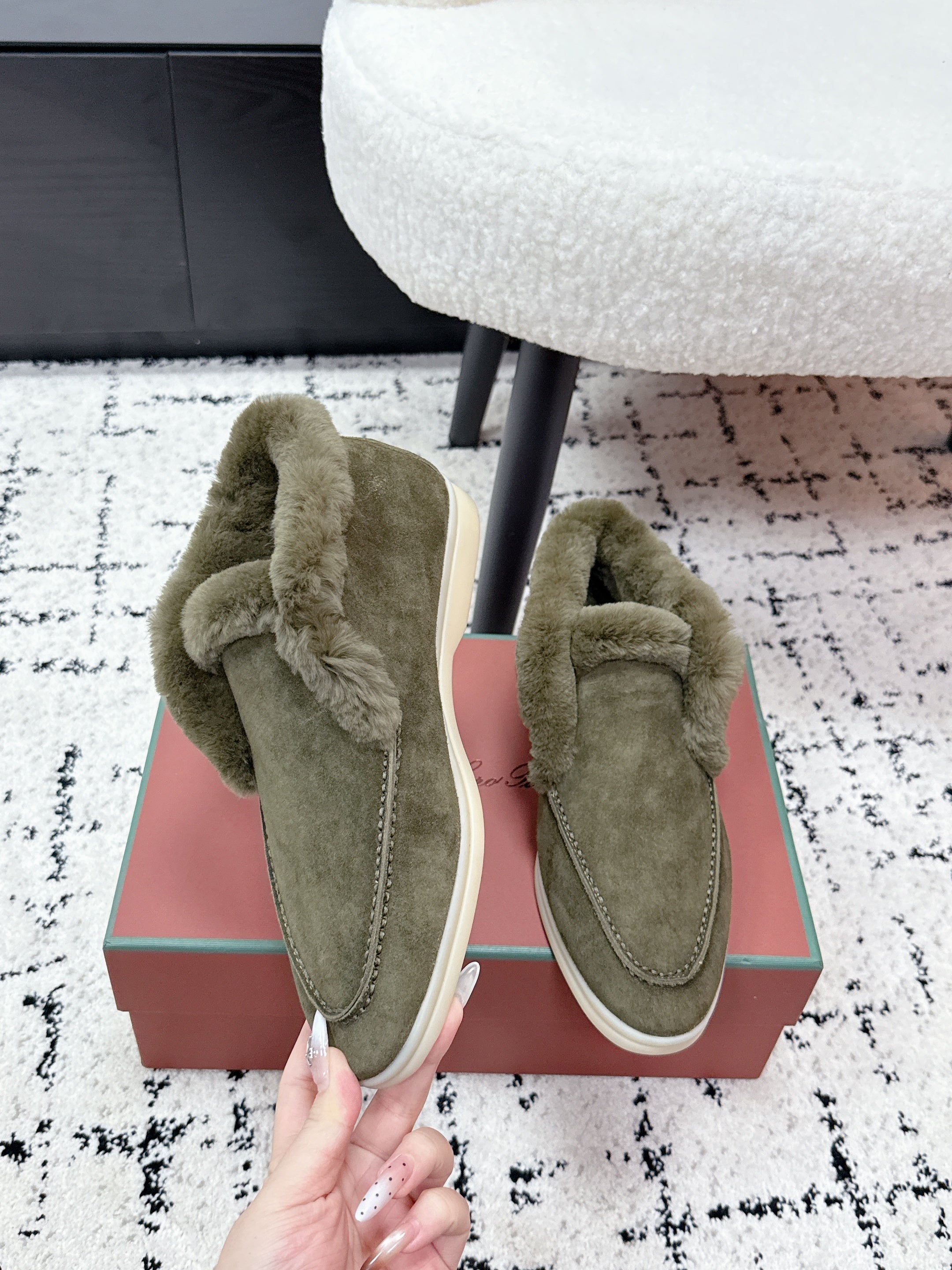 LP 26SS Open Walk Ankle Boot Green Suede Fur 617390