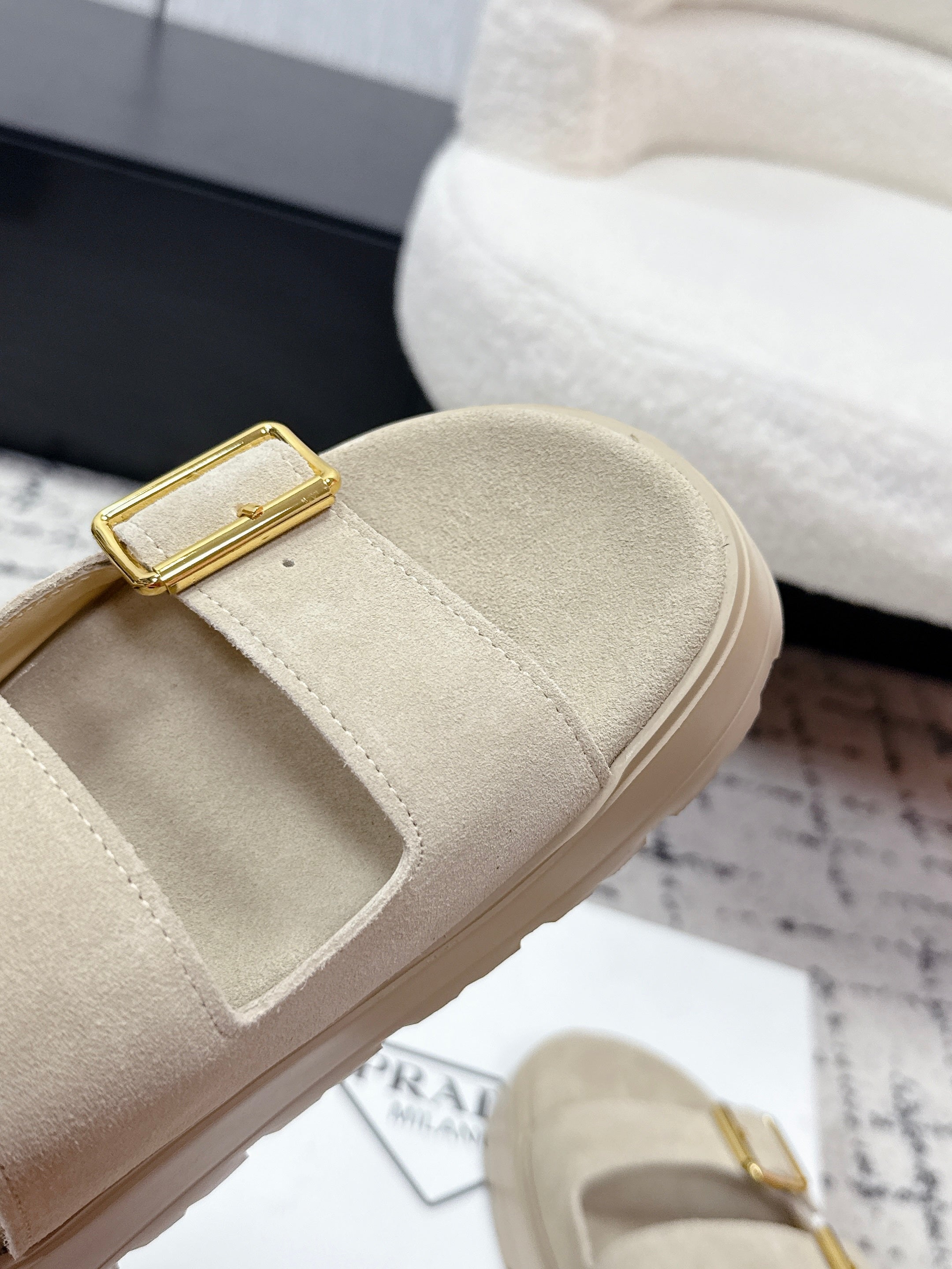 Prada 2026 Fussbett Flatform Slide Sandal 50mm Cow Suede 769815