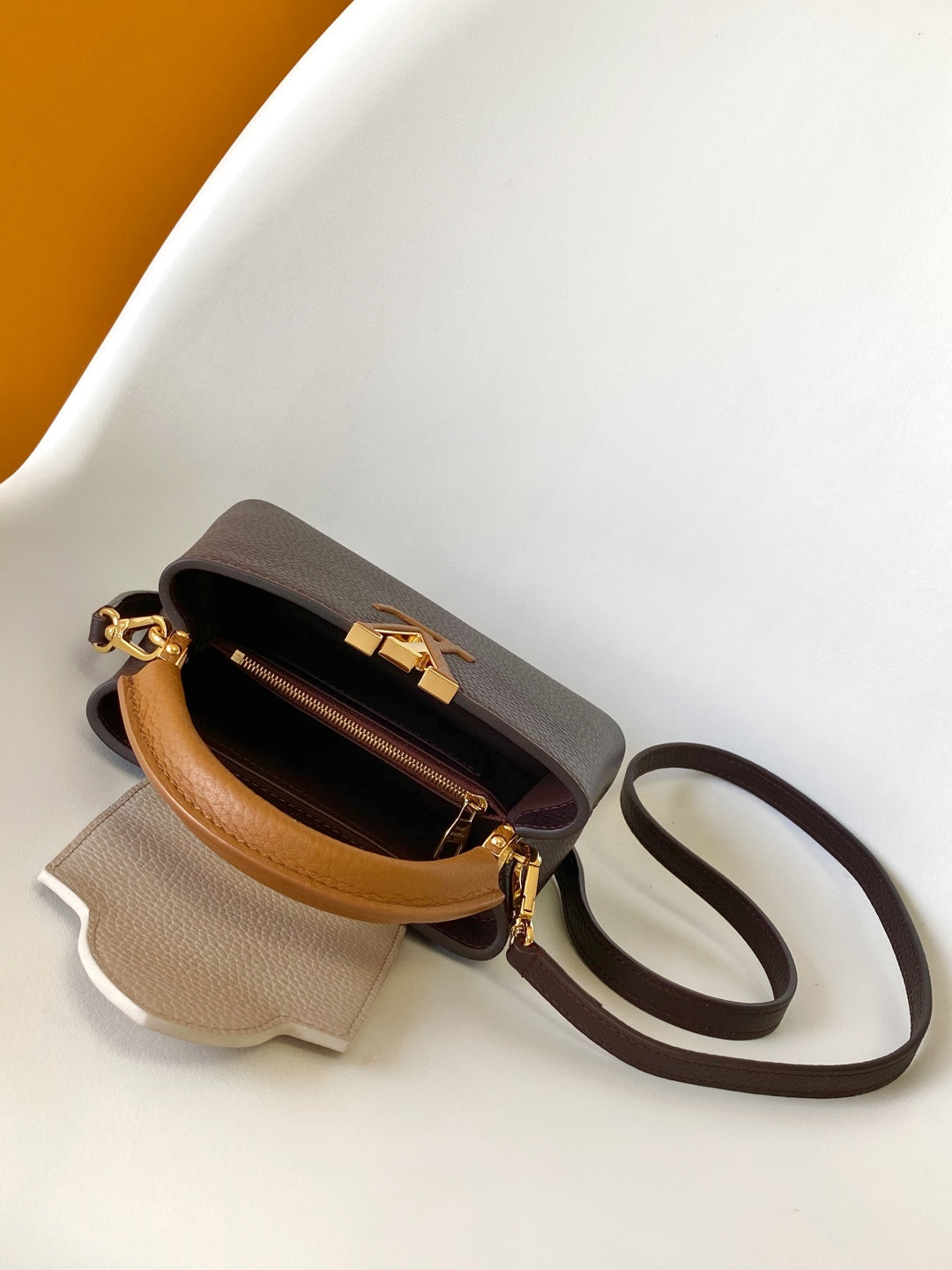 LV 2026 Capucines Bag Brown Chocolate Taurillon Cowhide Leather 281624