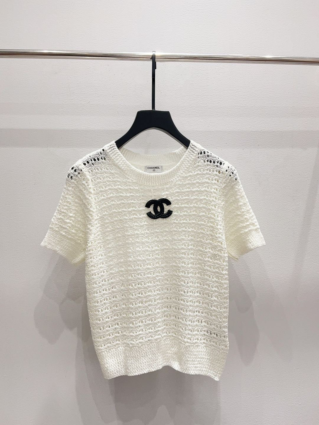 Chanel 2026 Knitted T-shirt Black Pink White Wool 355300