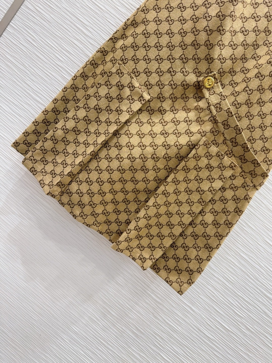 Gucci 2025 MidiDress Camel and Ebony Polyester Fiber