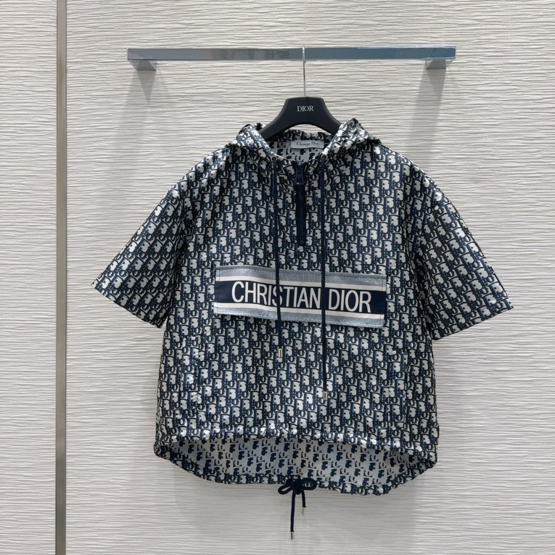 CD 25 Suit Navy Blue and Beige Polyester