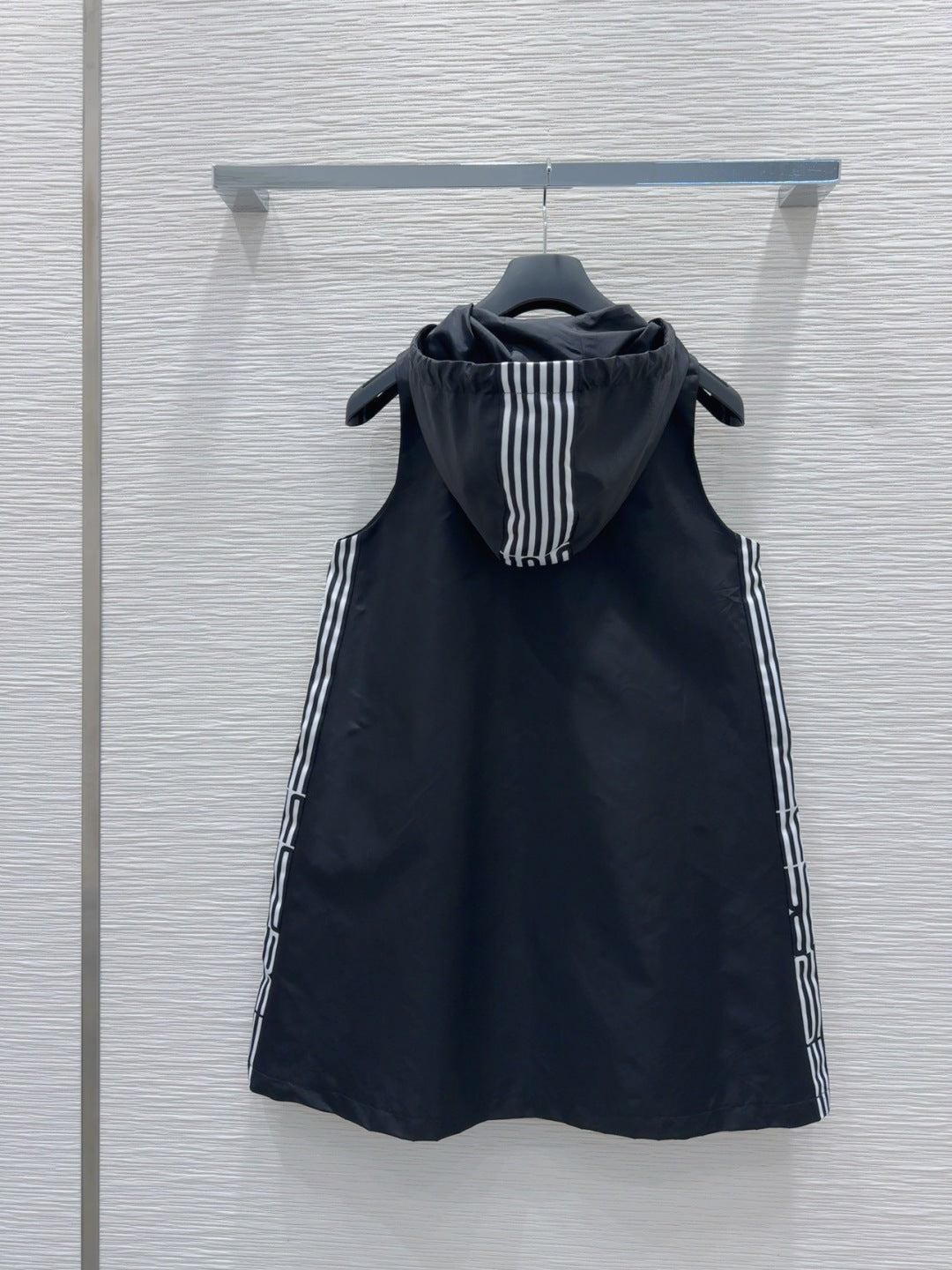 CD 2025 Hooded Vest Dress Black Polyester