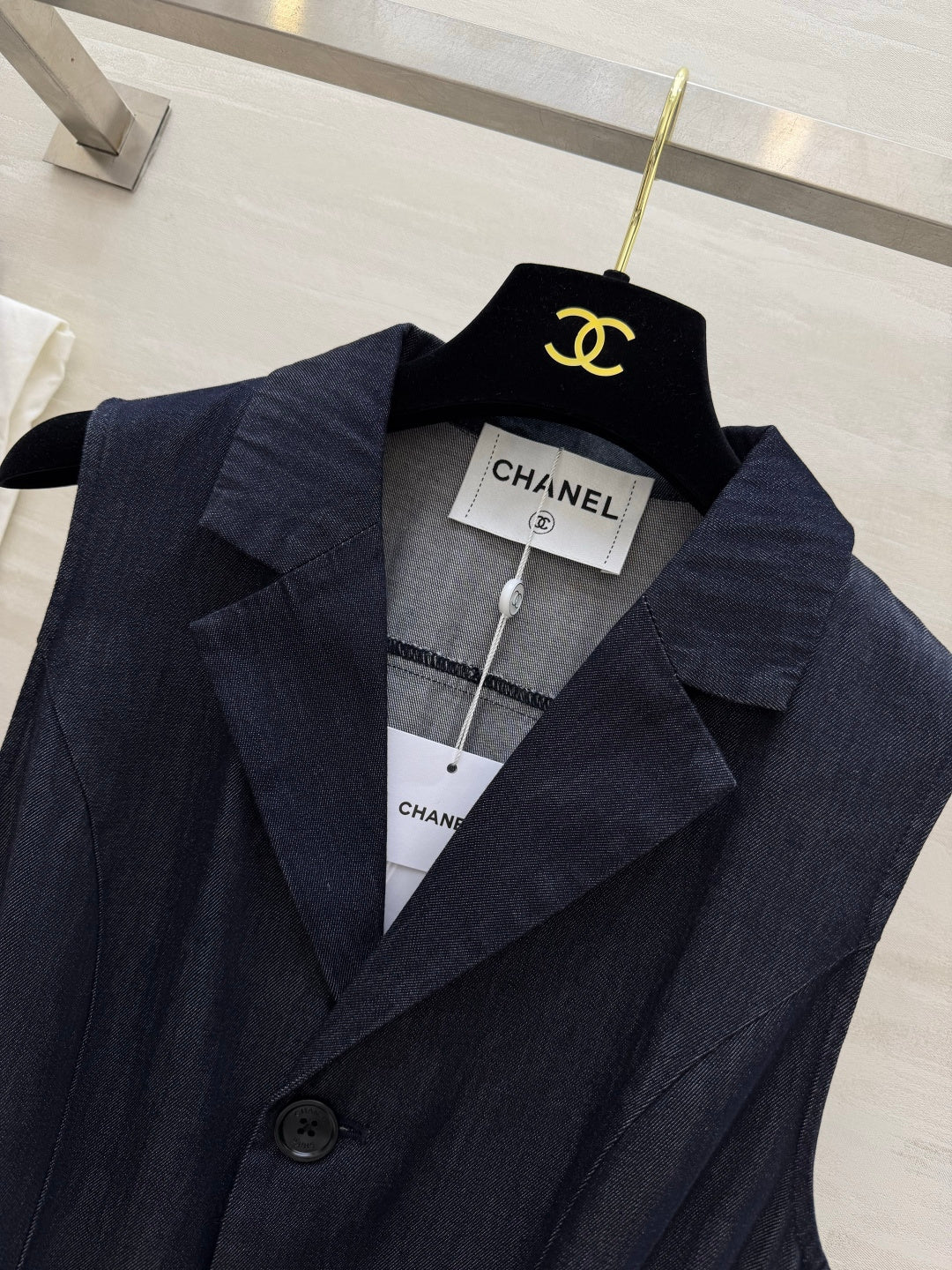 Chanel 2026 Clingy Sleeveless Denim Jumpsuit Blue Cotton 377394
