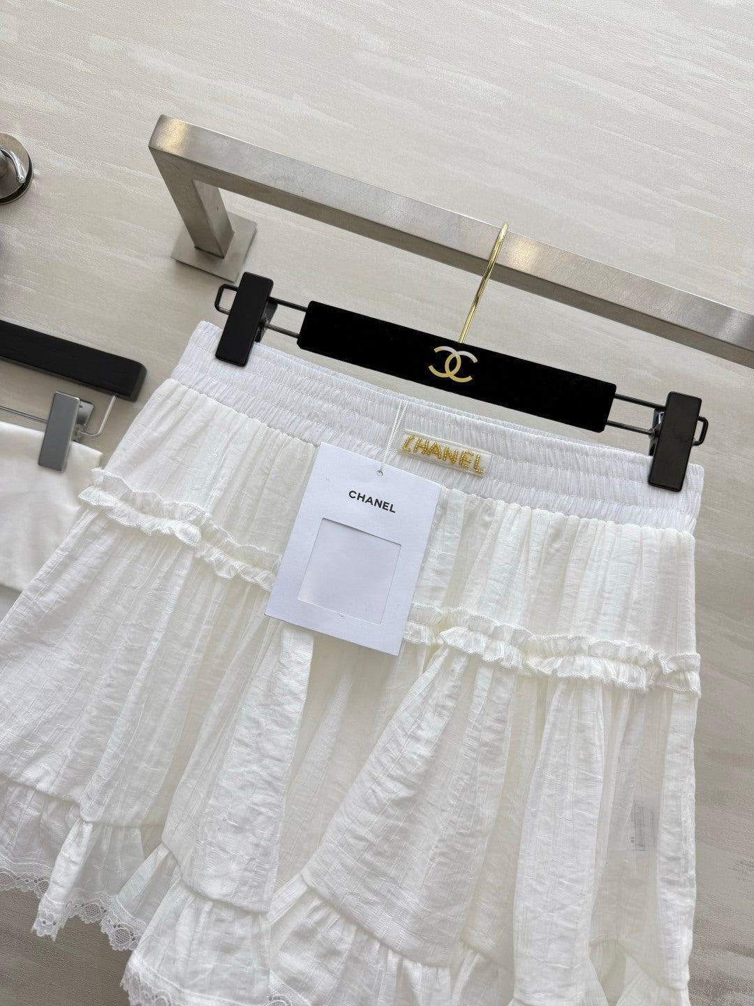 Chanel 2026 Double-layered Ruffled Skirt White Cotton 666397