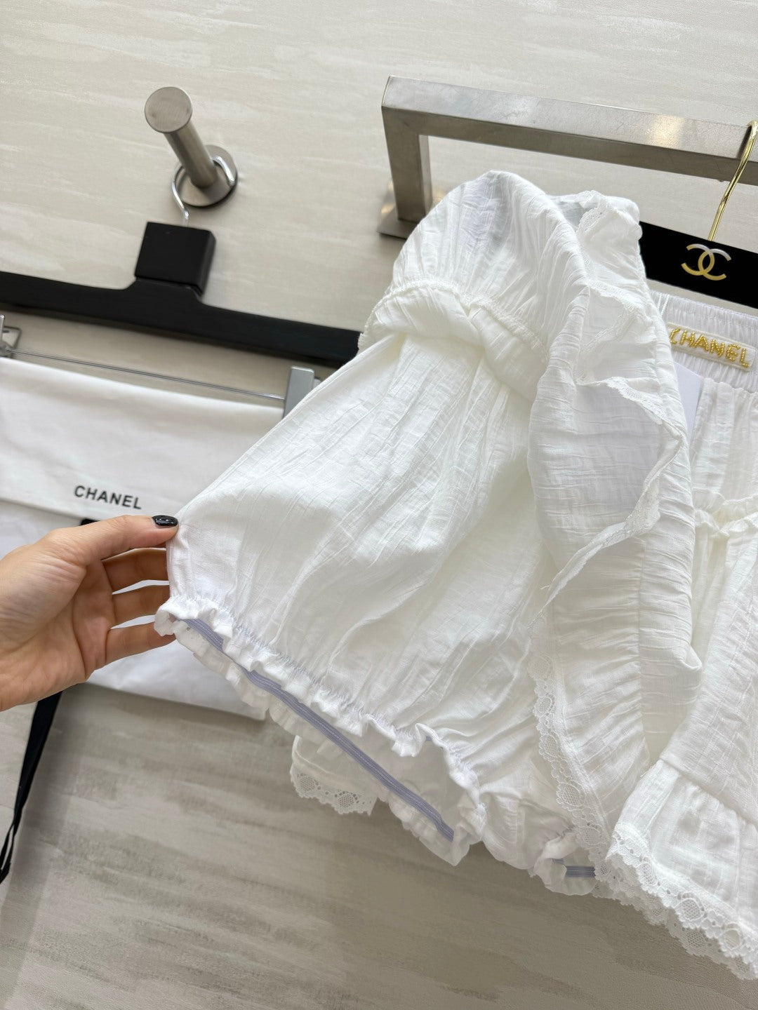 Chanel 2026 Double-layered Ruffled Skirt White Cotton 666397