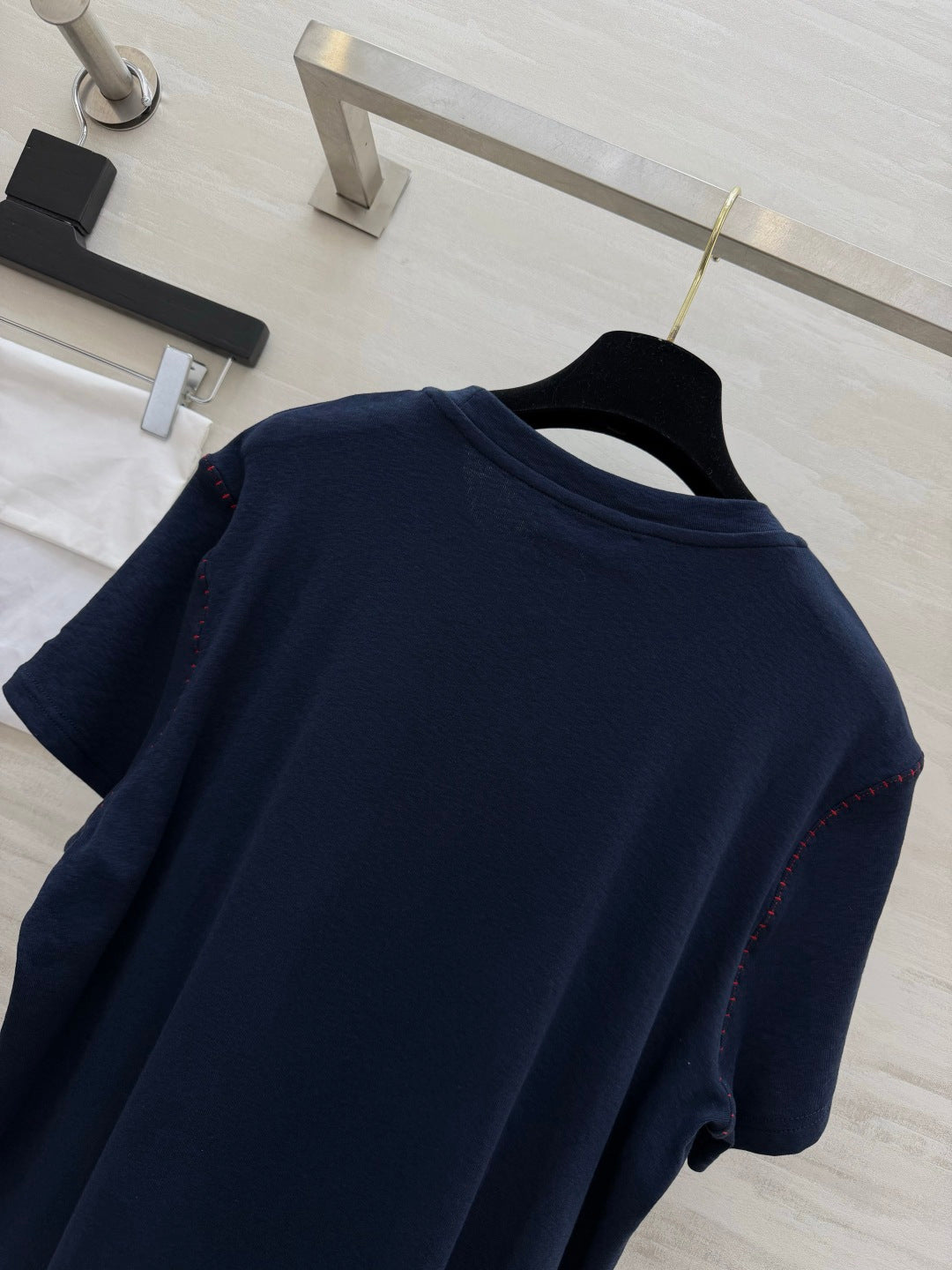 Chanel 2026 Hand-stitched Short-Sleeve T-Shirt Cotton 666402