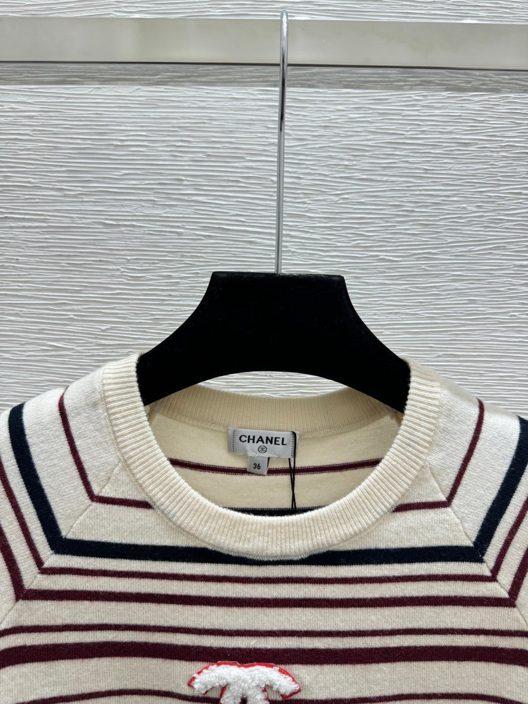 Chanel 2026 Short-sleeve Sweater Cream and Navy Blue Wool Polyester
