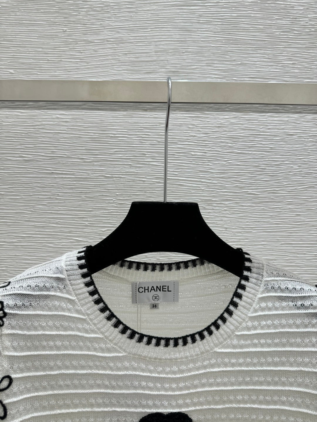 Chanel 2026 Short-sleeved Shirt White and Navy Blue Tencel Wool 294572