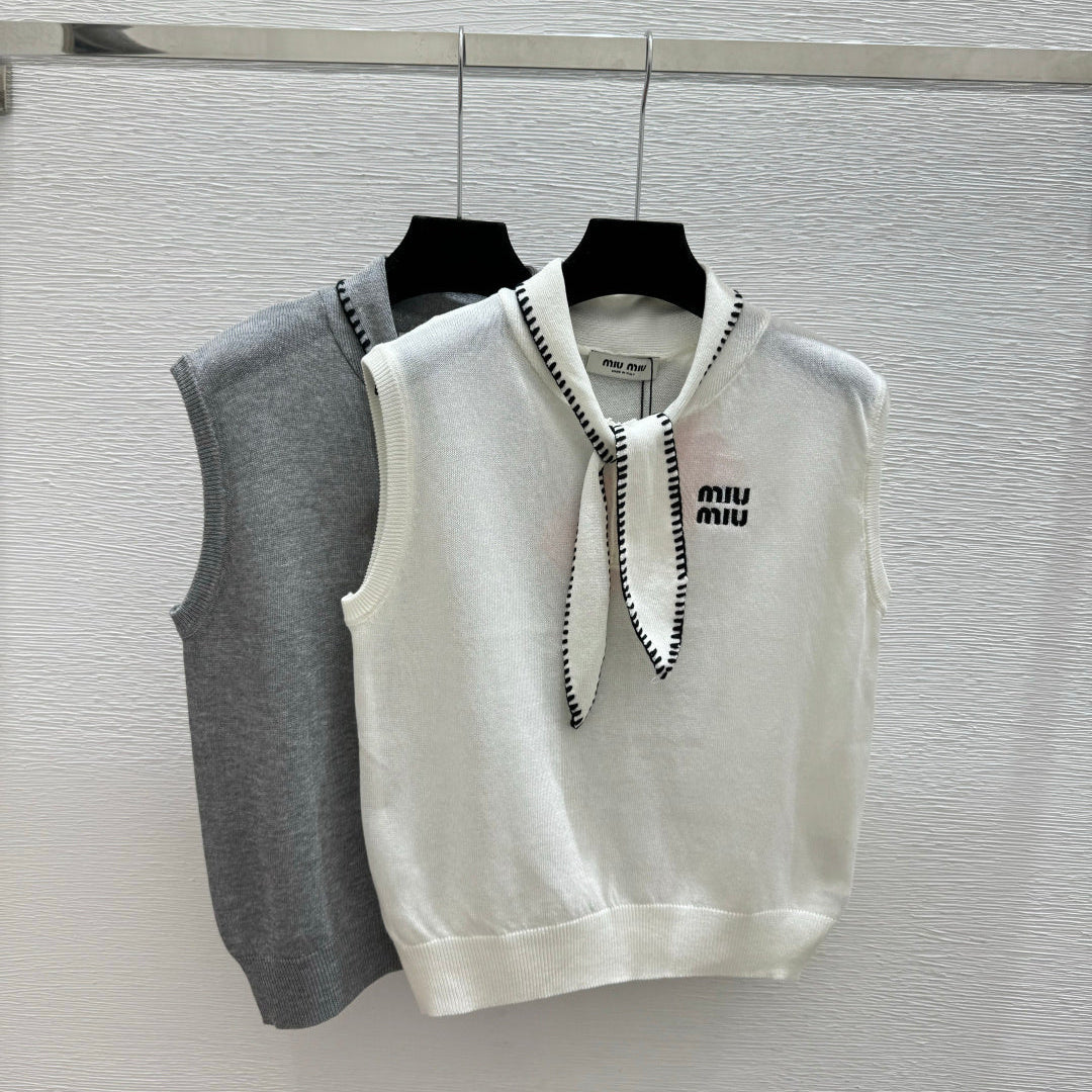 Miumiu 2026 Tie-Waist Crew Neck Knitted Vest Wool Cashmere 341448