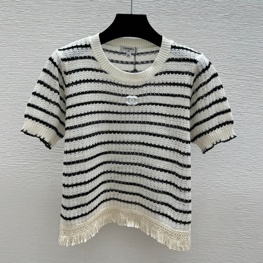 Chanel 2026 Striped Crew Neck Knit Short-Sleeve T-Shirt Cotton 397732