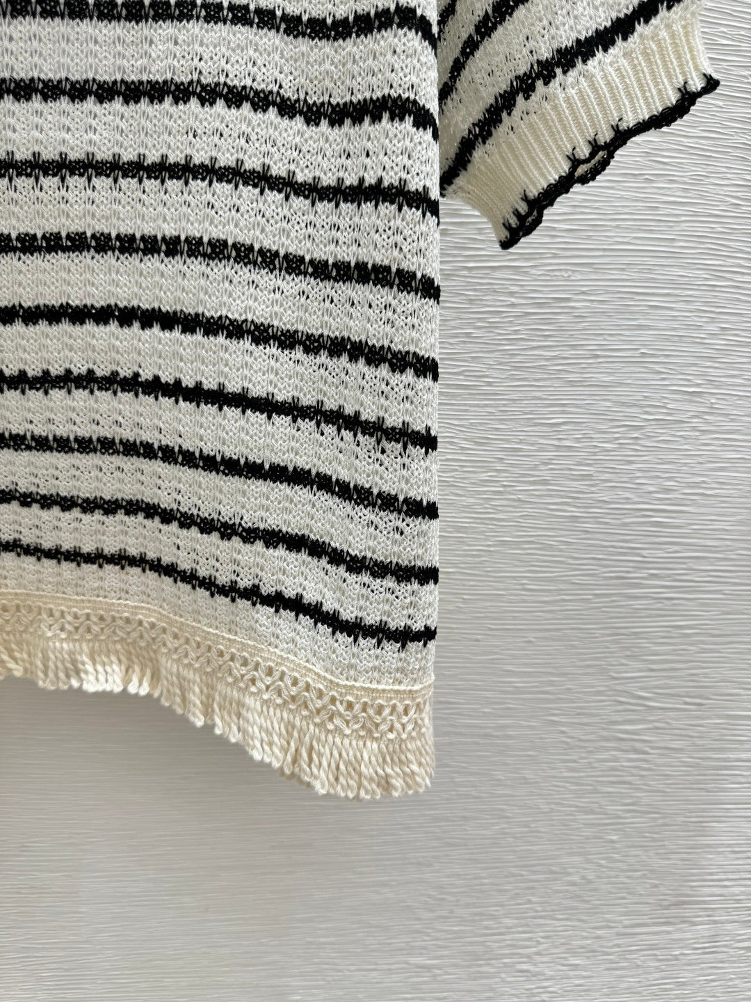 Chanel 2026 Striped Crew Neck Knit Short-Sleeve T-Shirt Cotton 397732