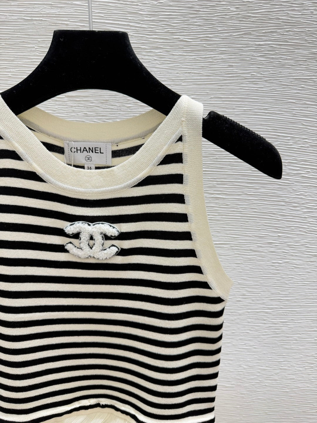 Chanel 2026 Knitted Vest Wool 633807