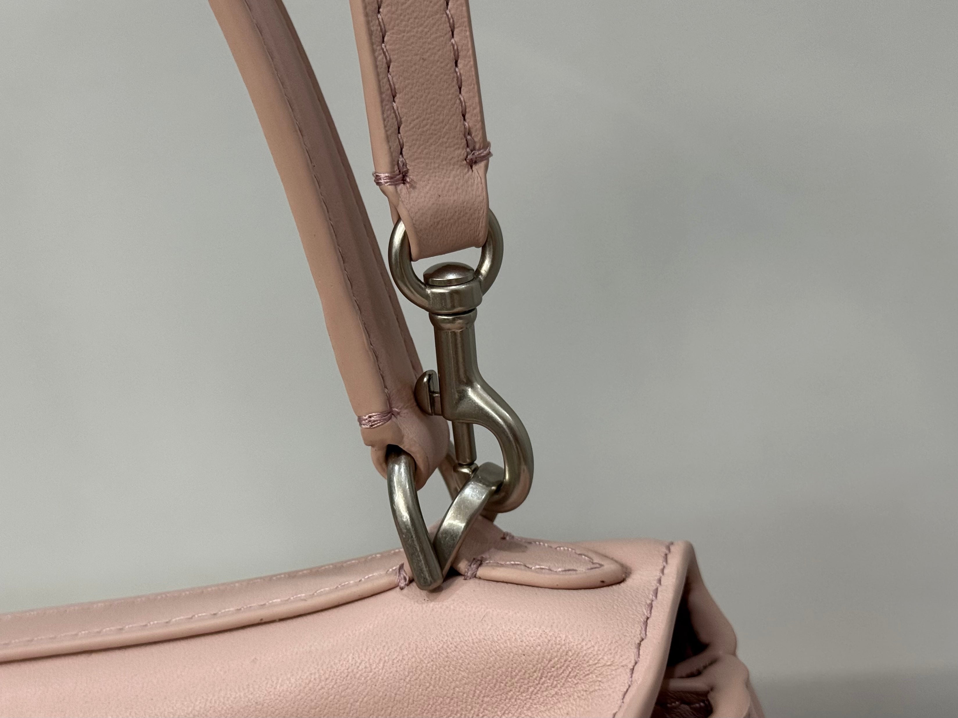 Balenciaga Mini Bag 22 Light Pink Calfskin Sliver Hardware