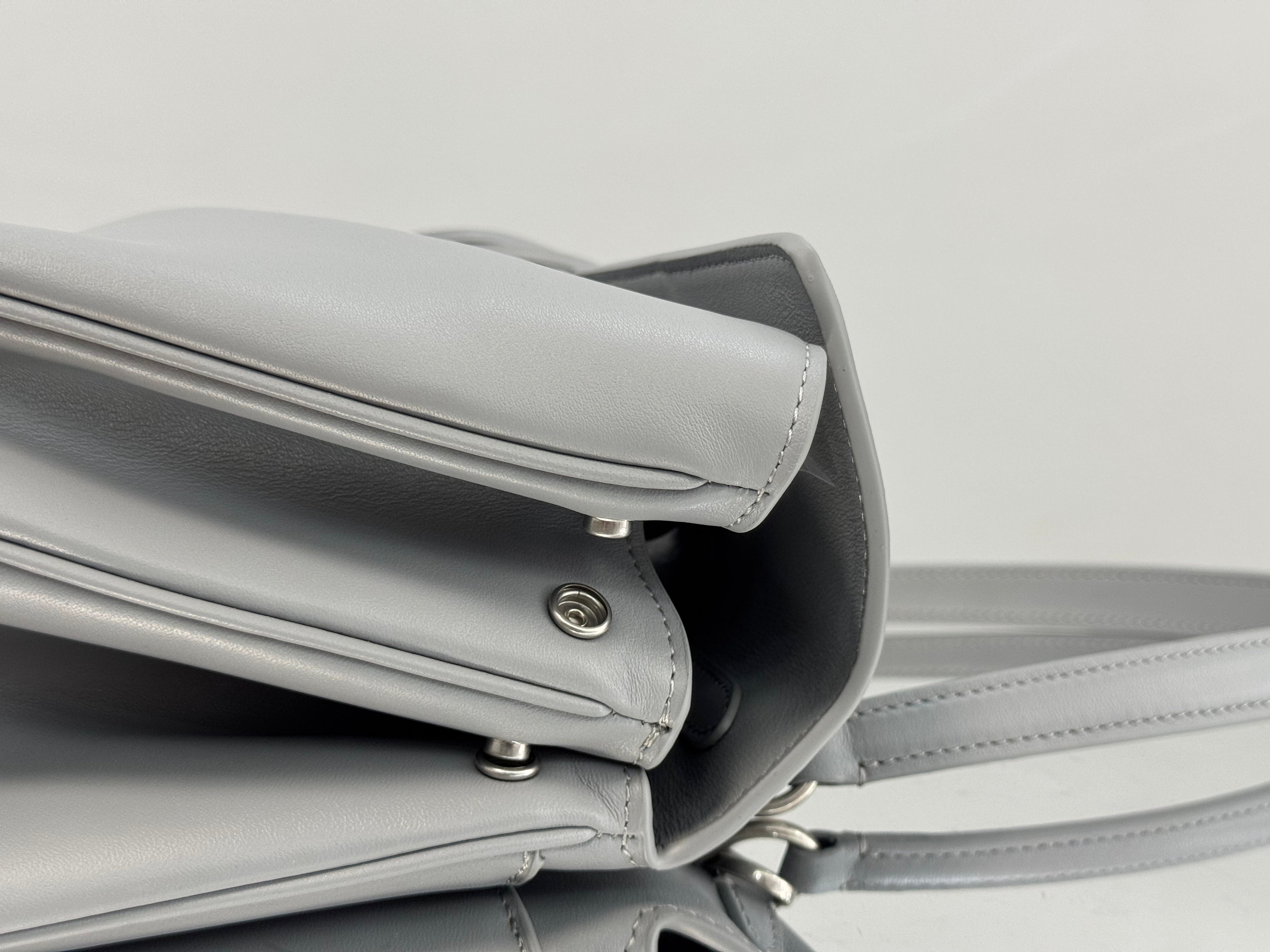 Balenciaga Medium Bag 35 Gray Calfskin Sliver Hardware