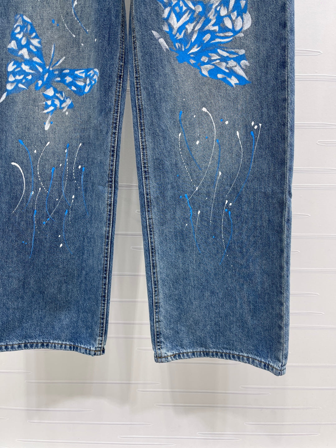 Chanel 2026 Blue Butterfly Straight-leg Jeans Cotton 402512
