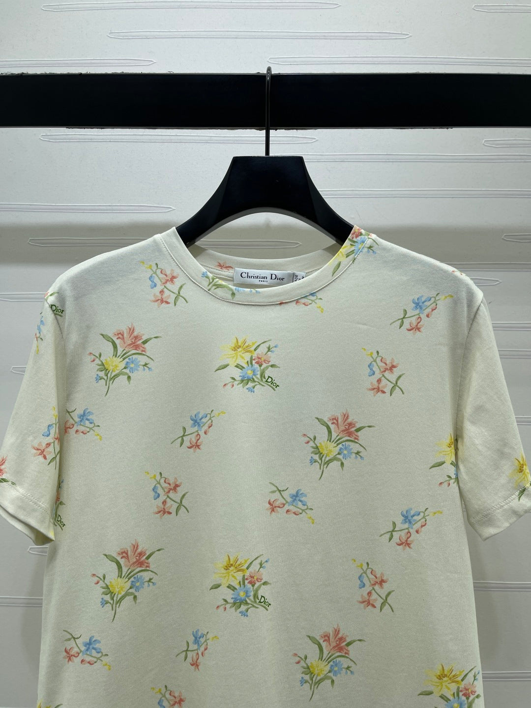 Dior 2026 Floral Short-sleeved T-shirt Cotton 392675