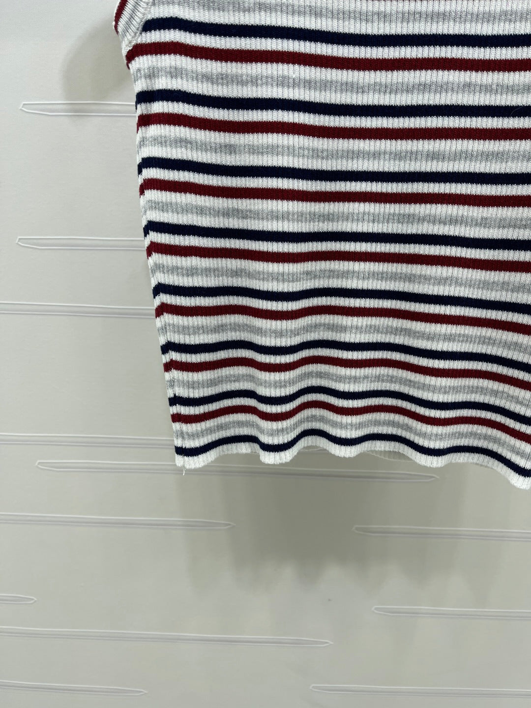 Chanel 2026 Crew Neck Striped Knit Vest Wool 677712