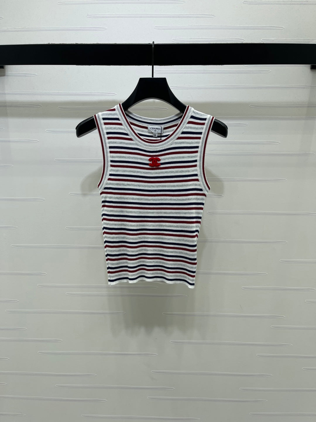 Chanel 2026 Crew Neck Striped Knit Vest Wool 677712