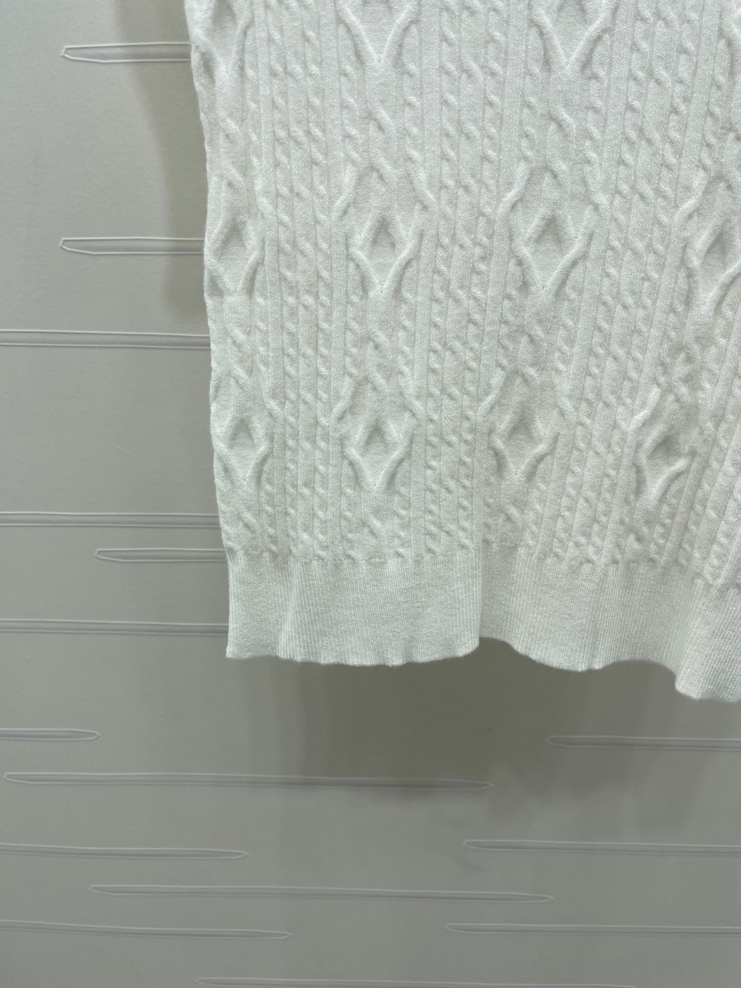 Chanel 2026 Crew Neck Cable Knit Vest Cotton 677762