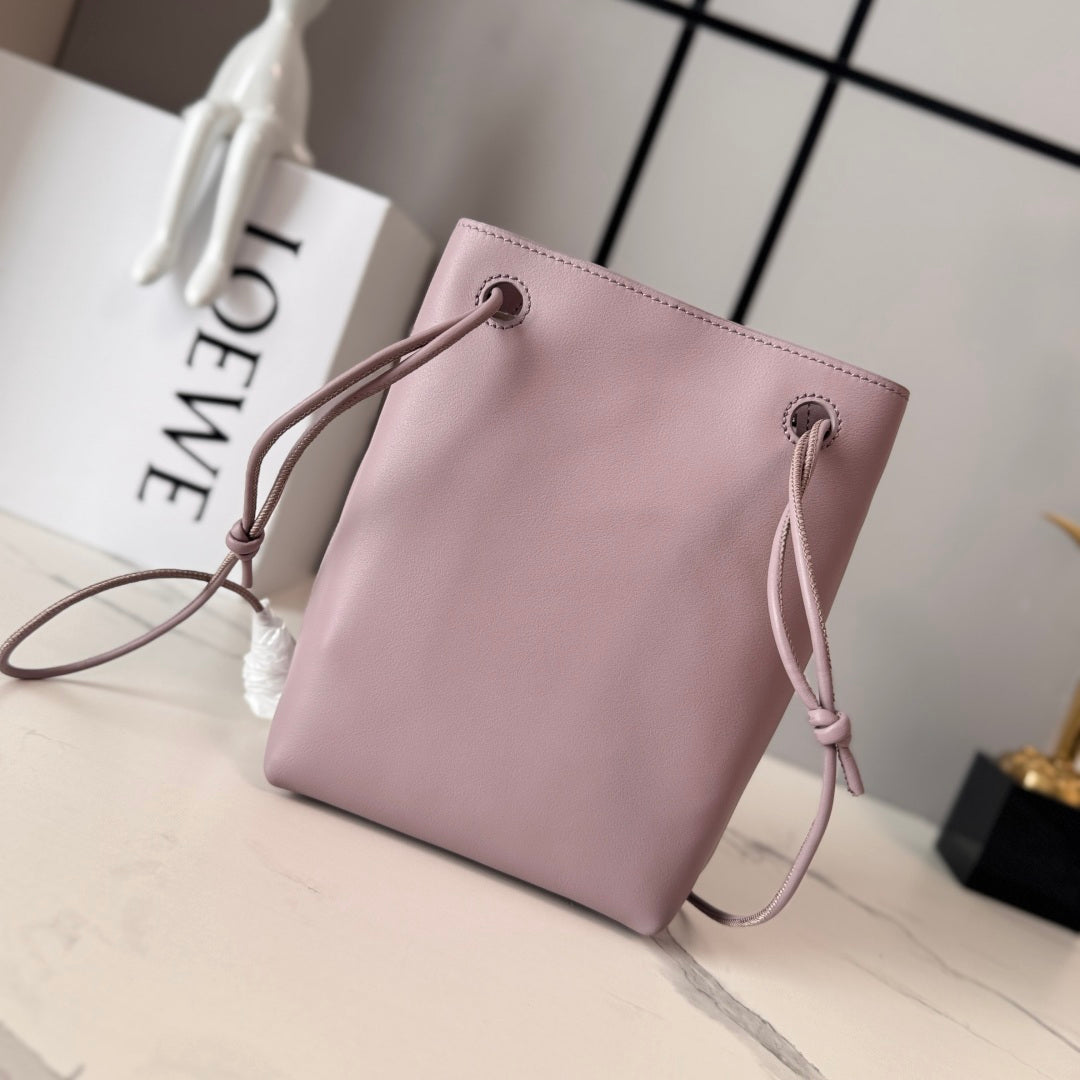 Loewe Pebble Hobo Bag 22 Dusty Rose Calfskin 280586