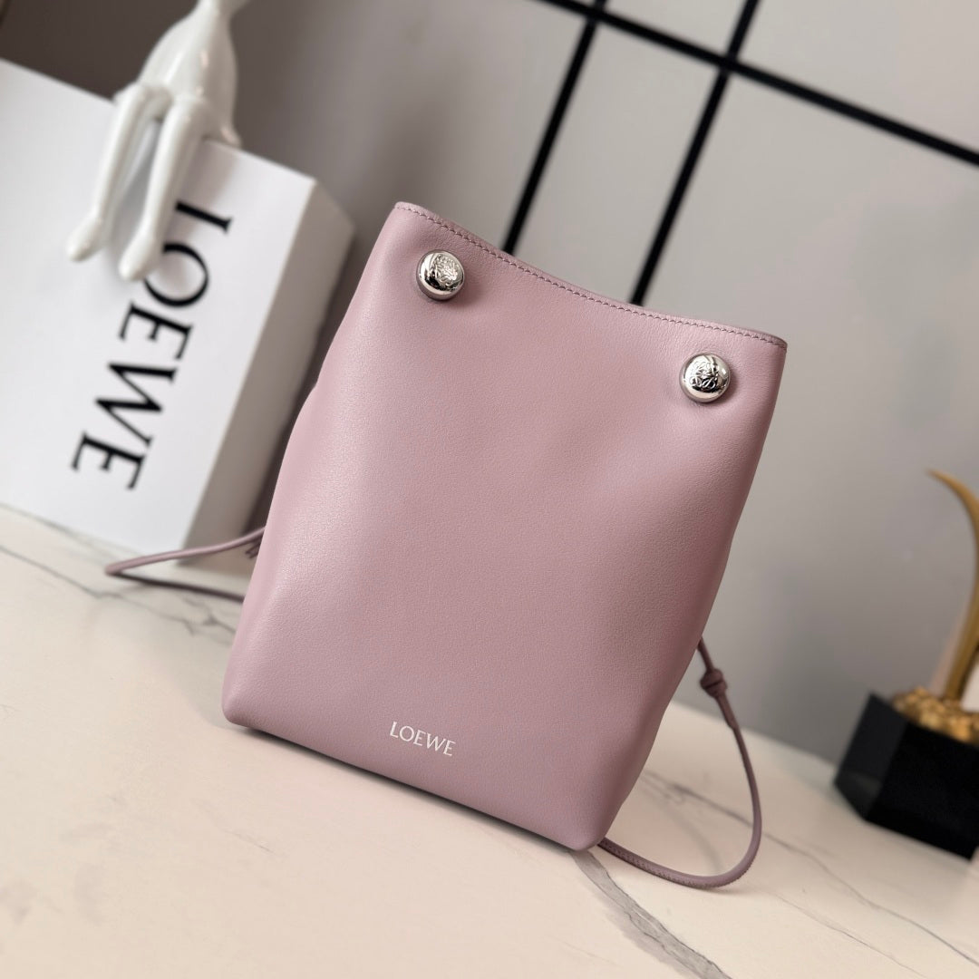 Loewe Pebble Hobo Bag 22 Dusty Rose Calfskin 280586