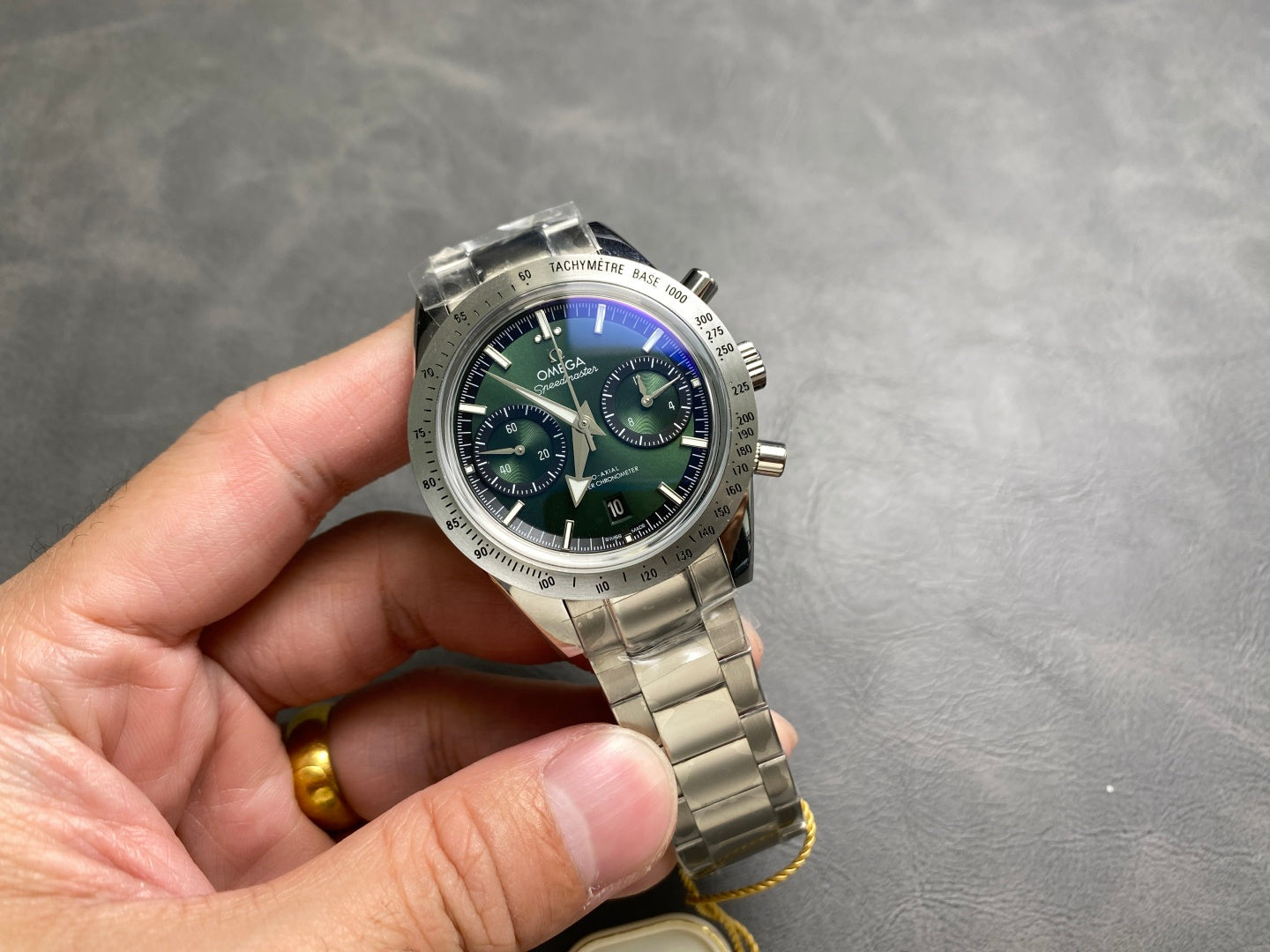 Omega Speedmaster Co-Axial Master Chronometer 40.5mm Watch Green Dial