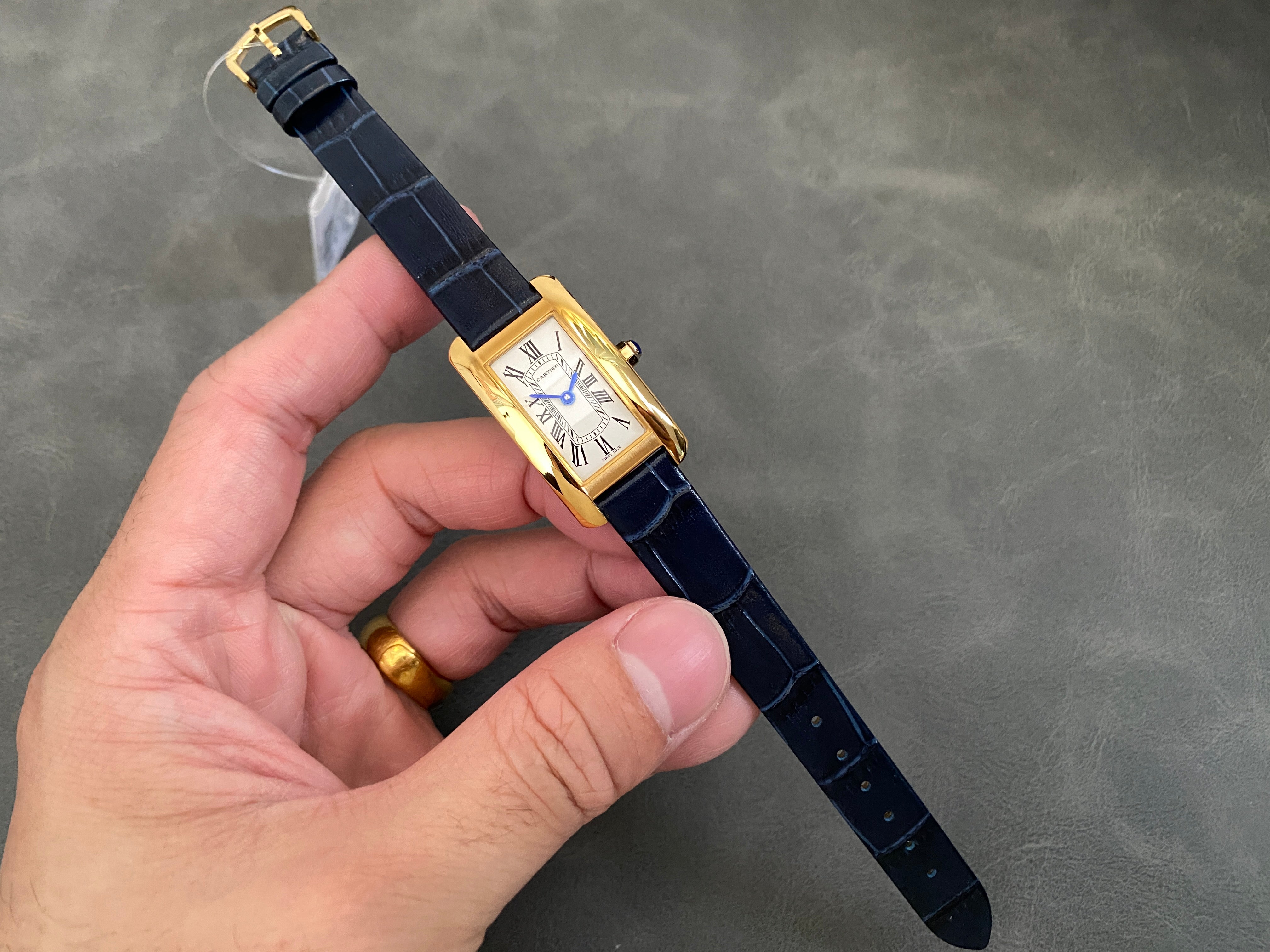 Tank Americane 20mm Gold Case Black Leather Strap