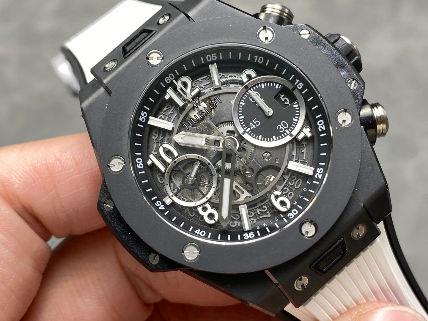 Hublot Big Bang Unico Black Magic 42mm White Rubber Strap