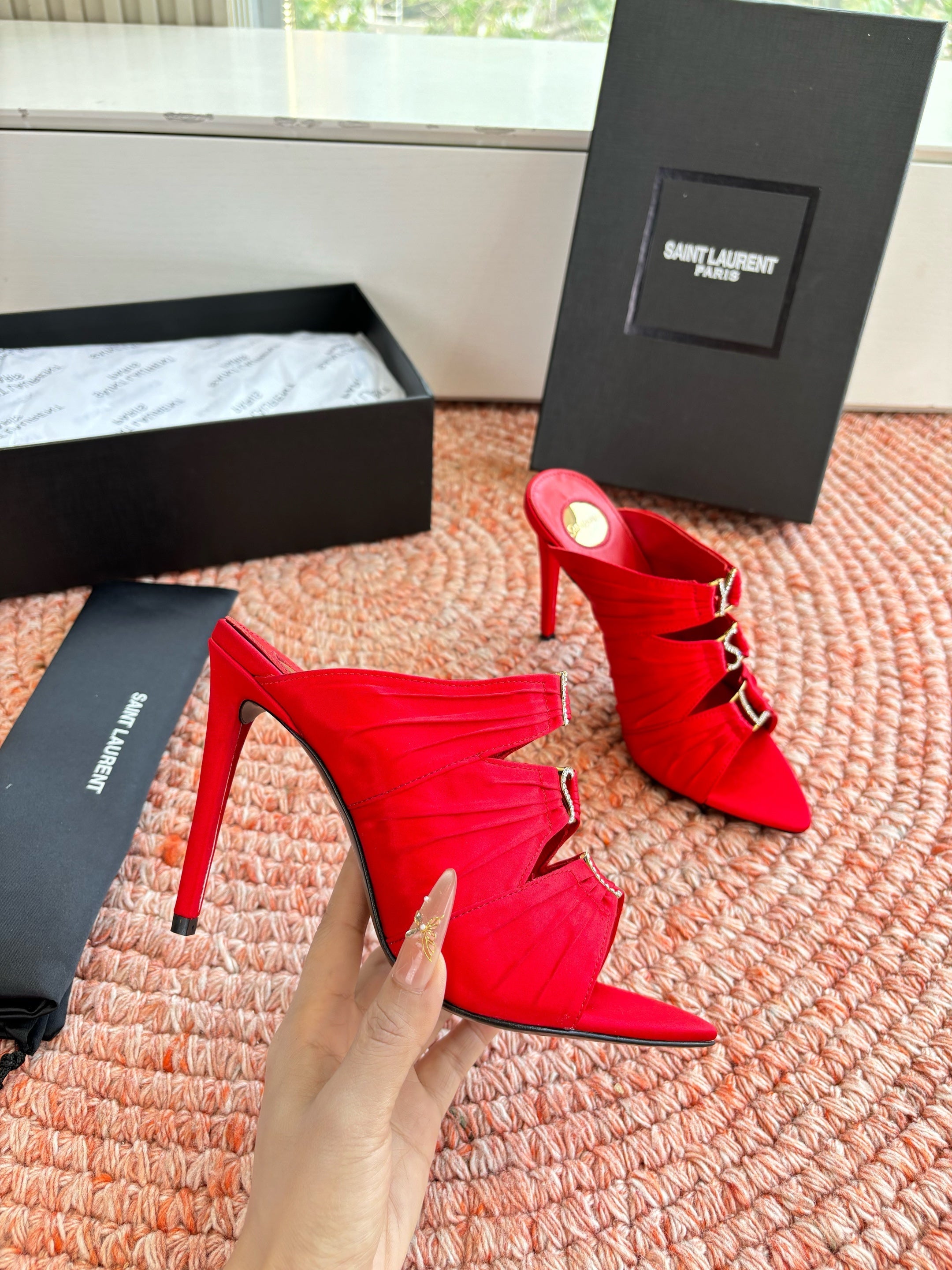 YSL 26ss Pointed High Heels Sandals 110 Red Silk Leather 648790