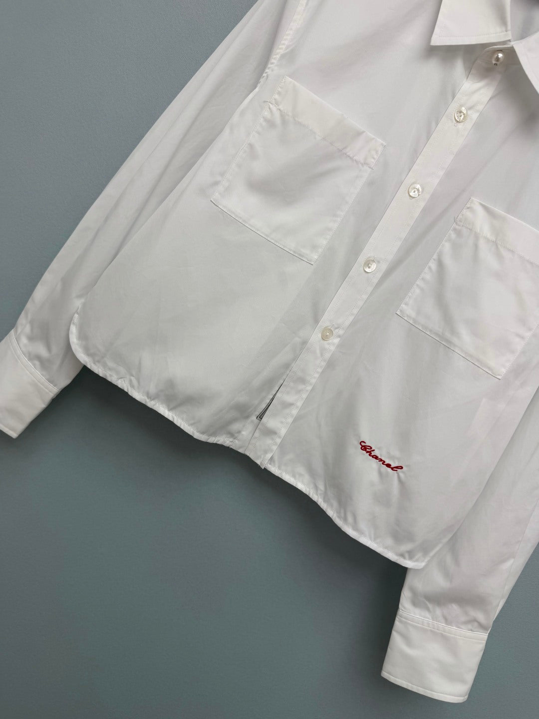 Chanel 2026 Pearl Button Chain Trim Short Shirt White Cotton 213056