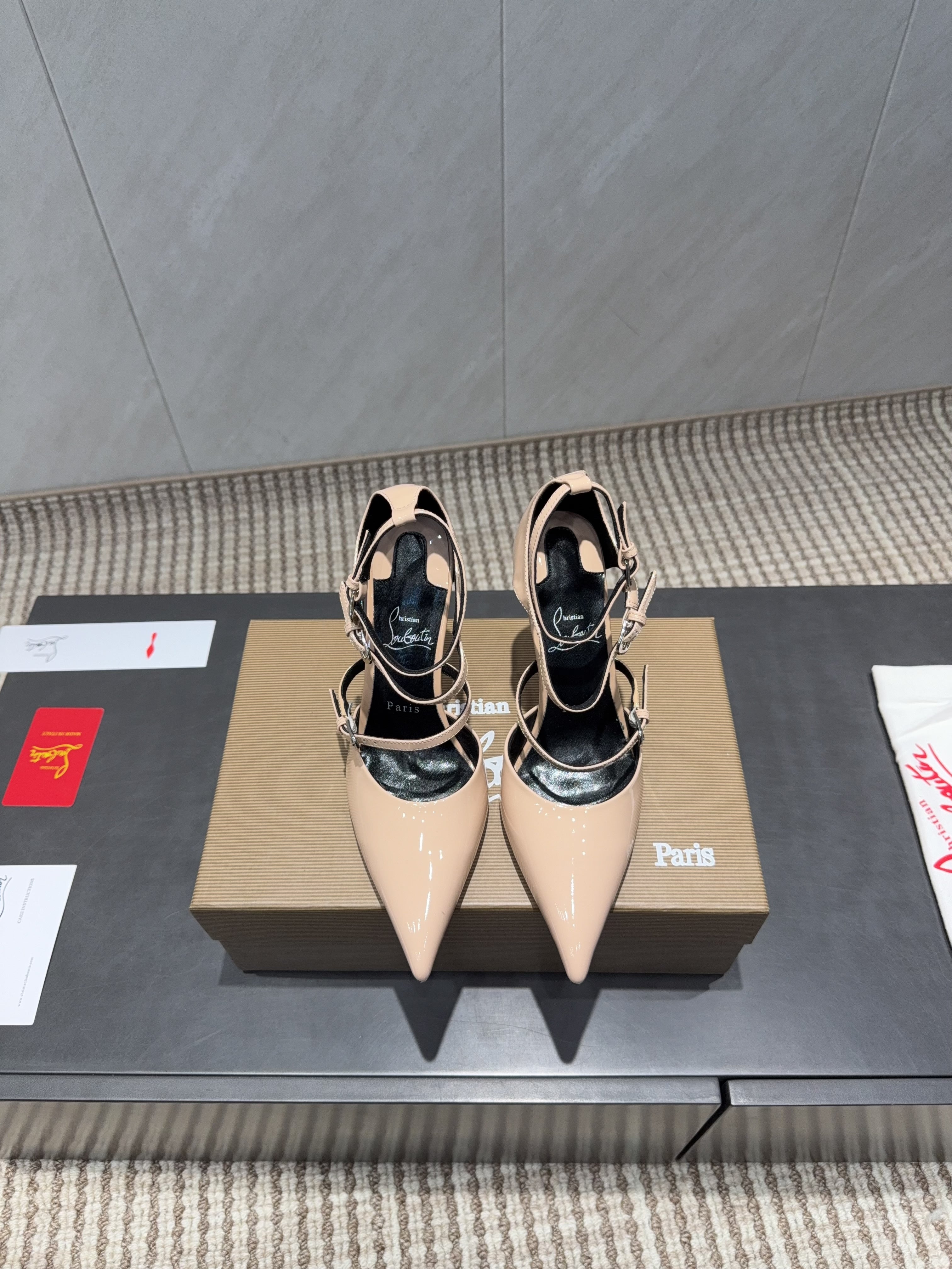 CL 26SS High Heel Pump 100 Beige Patent Leather 613872