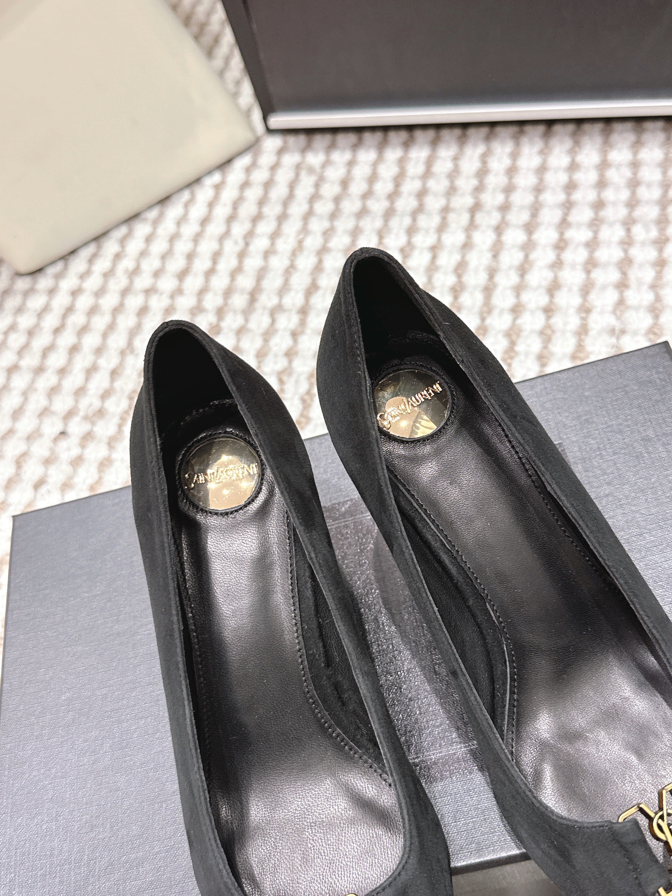 YSL 26ss High Heel Pumps 75 Black Suede 654701