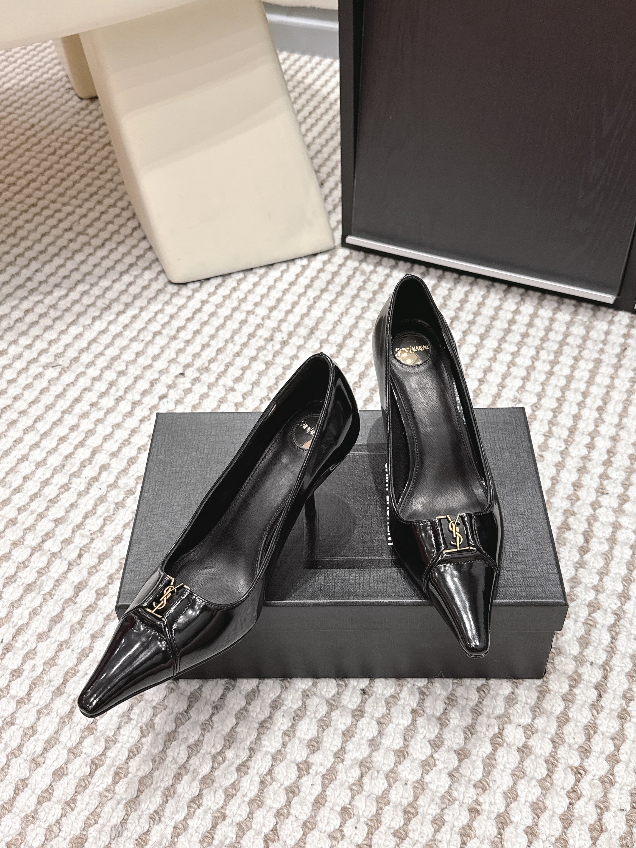 YSL 26ss High Heel Pumps 75 Black Leather 654703