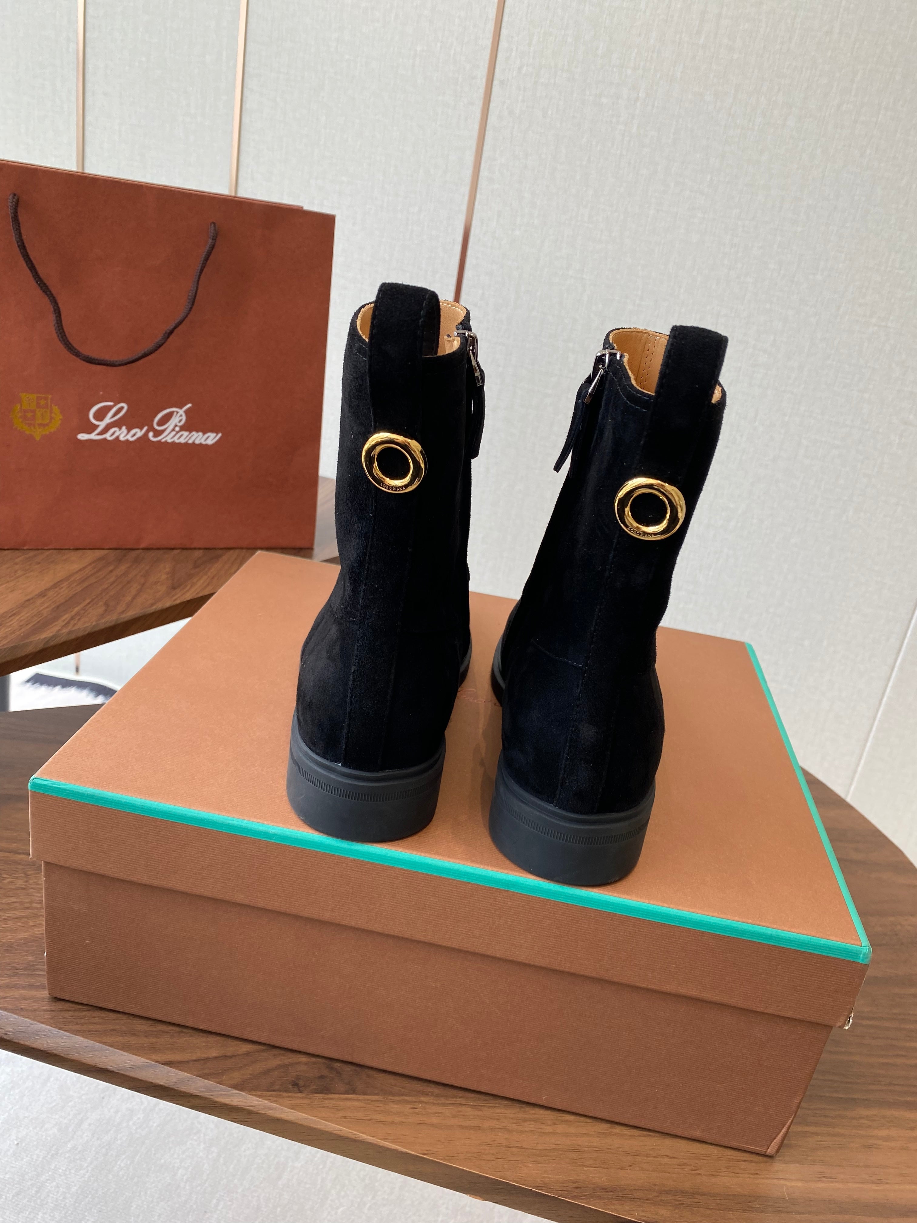 LP latest short boots  black suede 388107