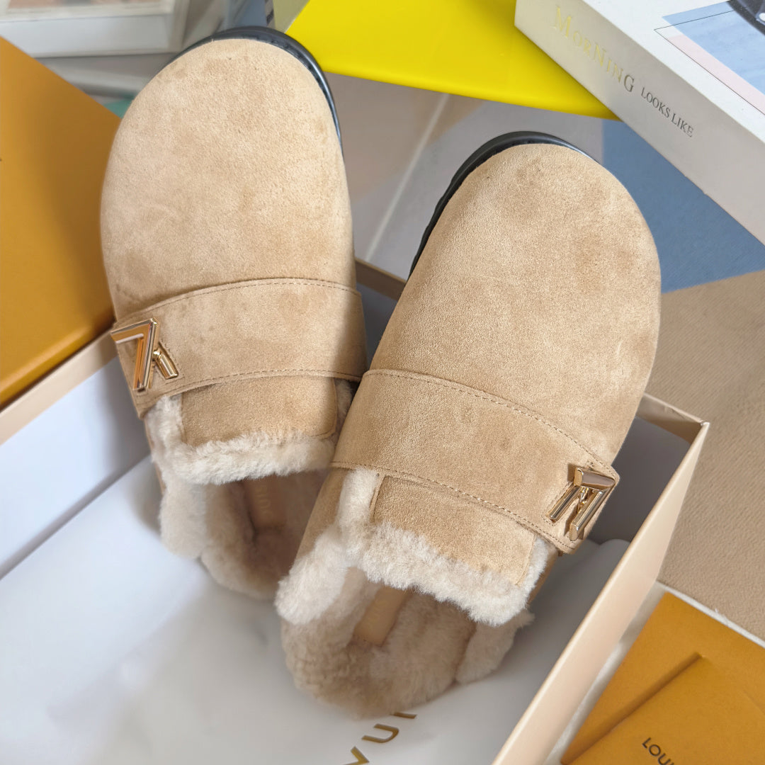 LV 25 Birkenstock Platform Slippers Light Beige Suede Wool 576218