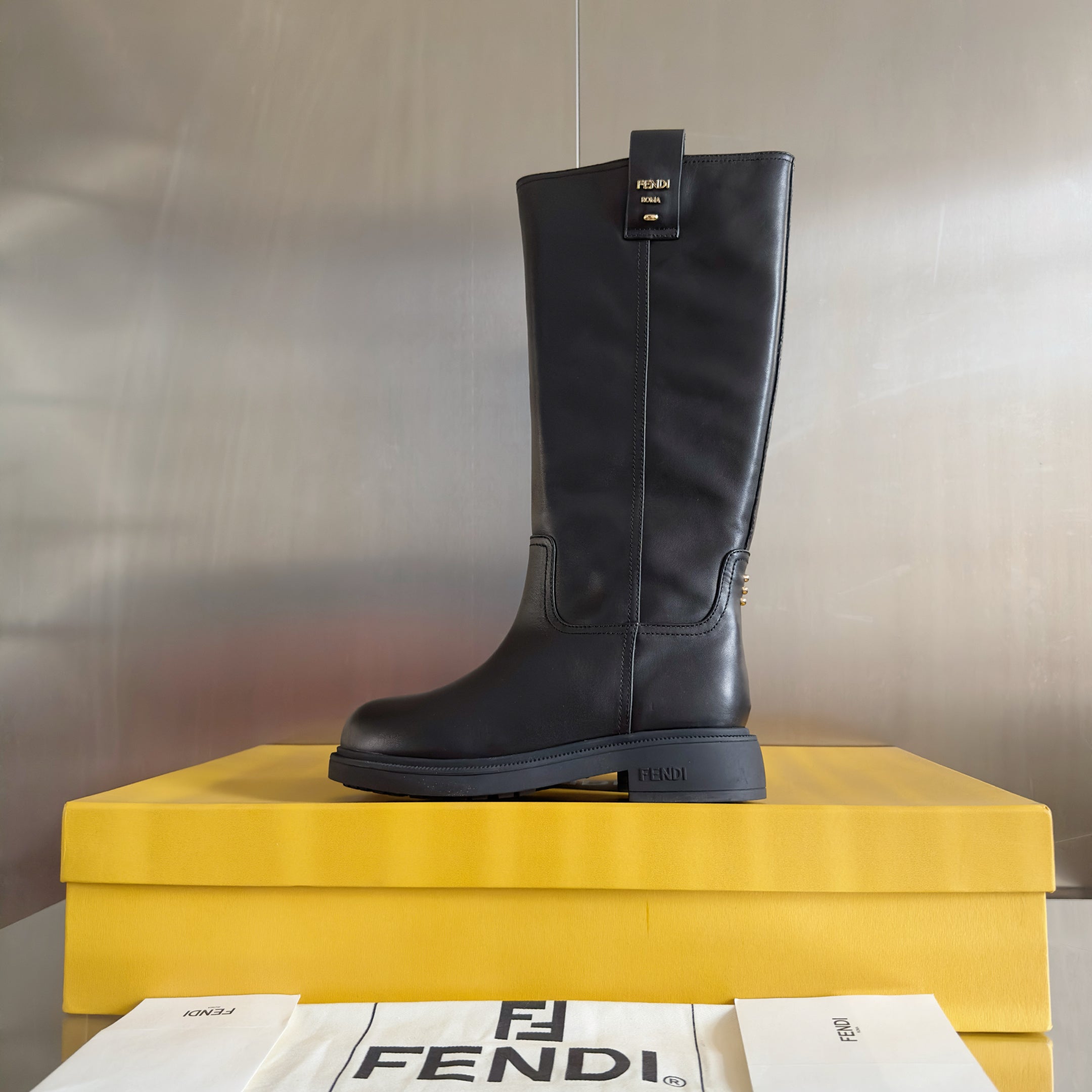 Fendi 2025 Long Boot Black Sheepskin 553109